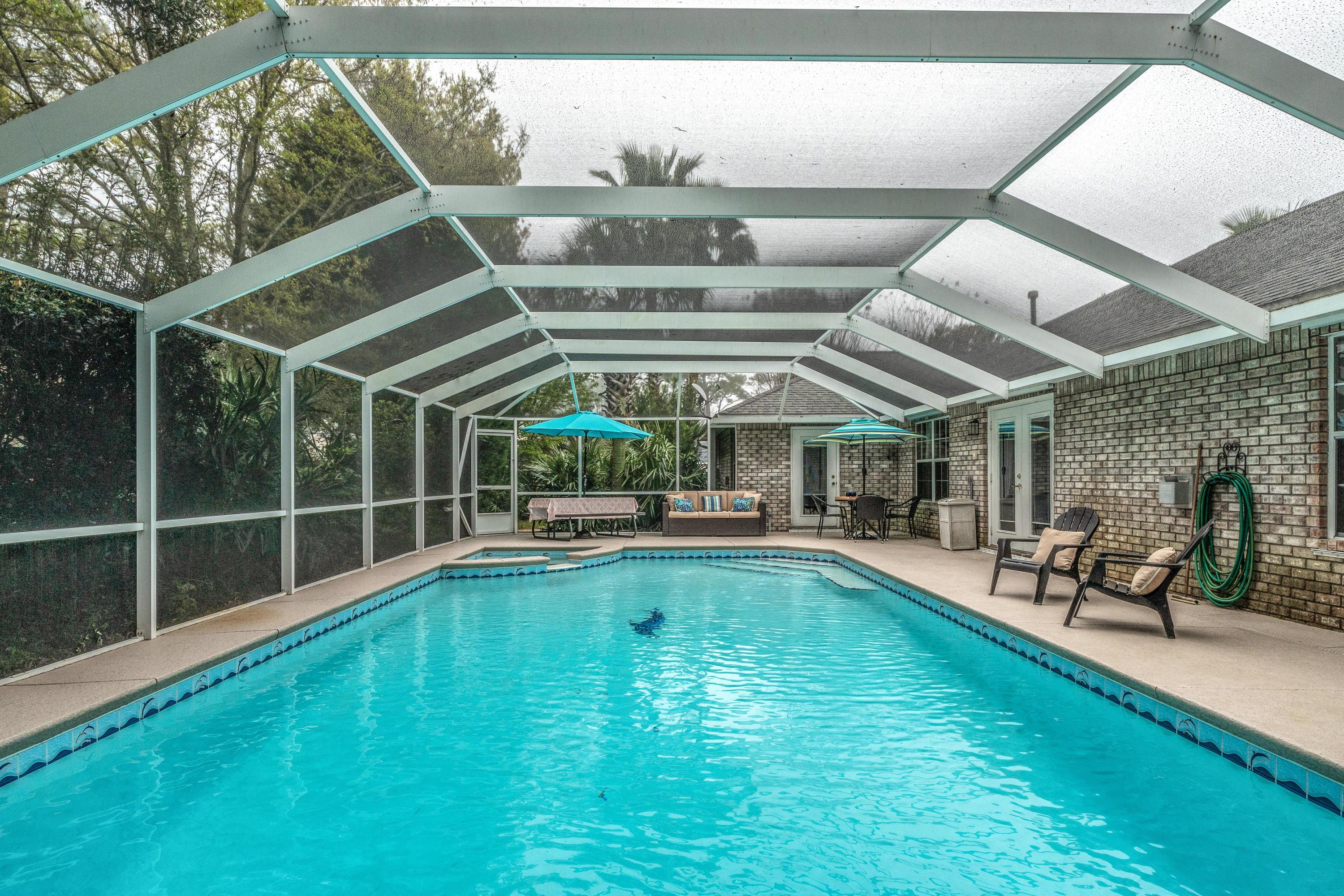 BISCAYNE POINTE - Residential