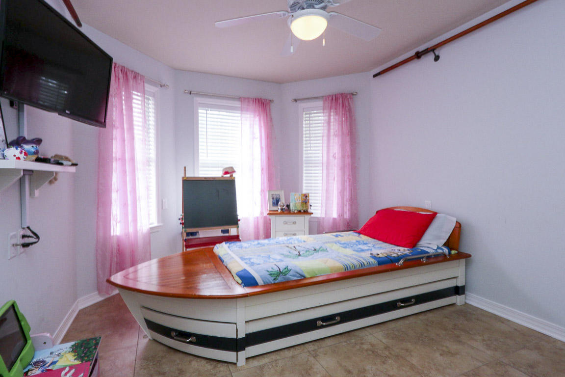 BAY BRIDGE LANDING - Residential