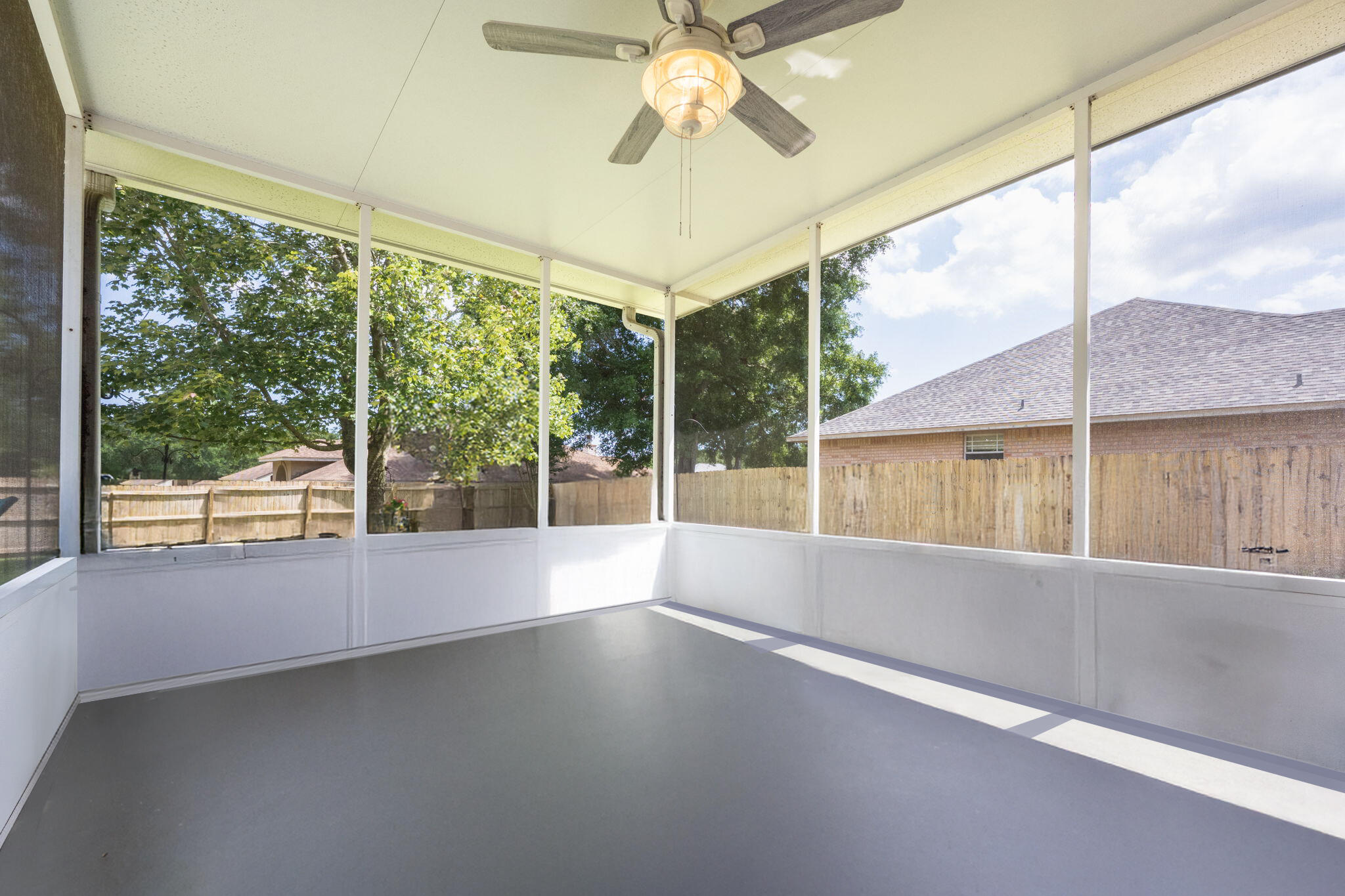 Creekside Oaks - Residential