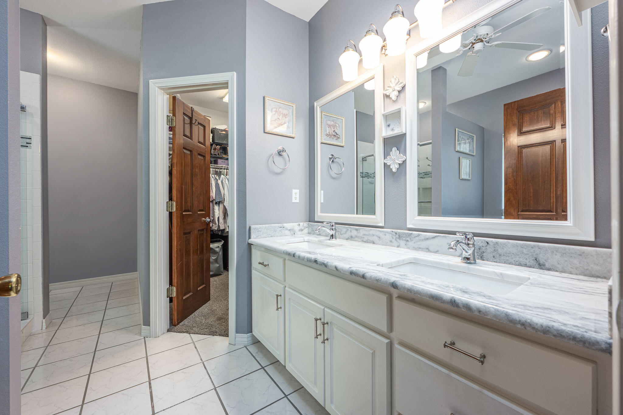 Creekside Oaks - Residential