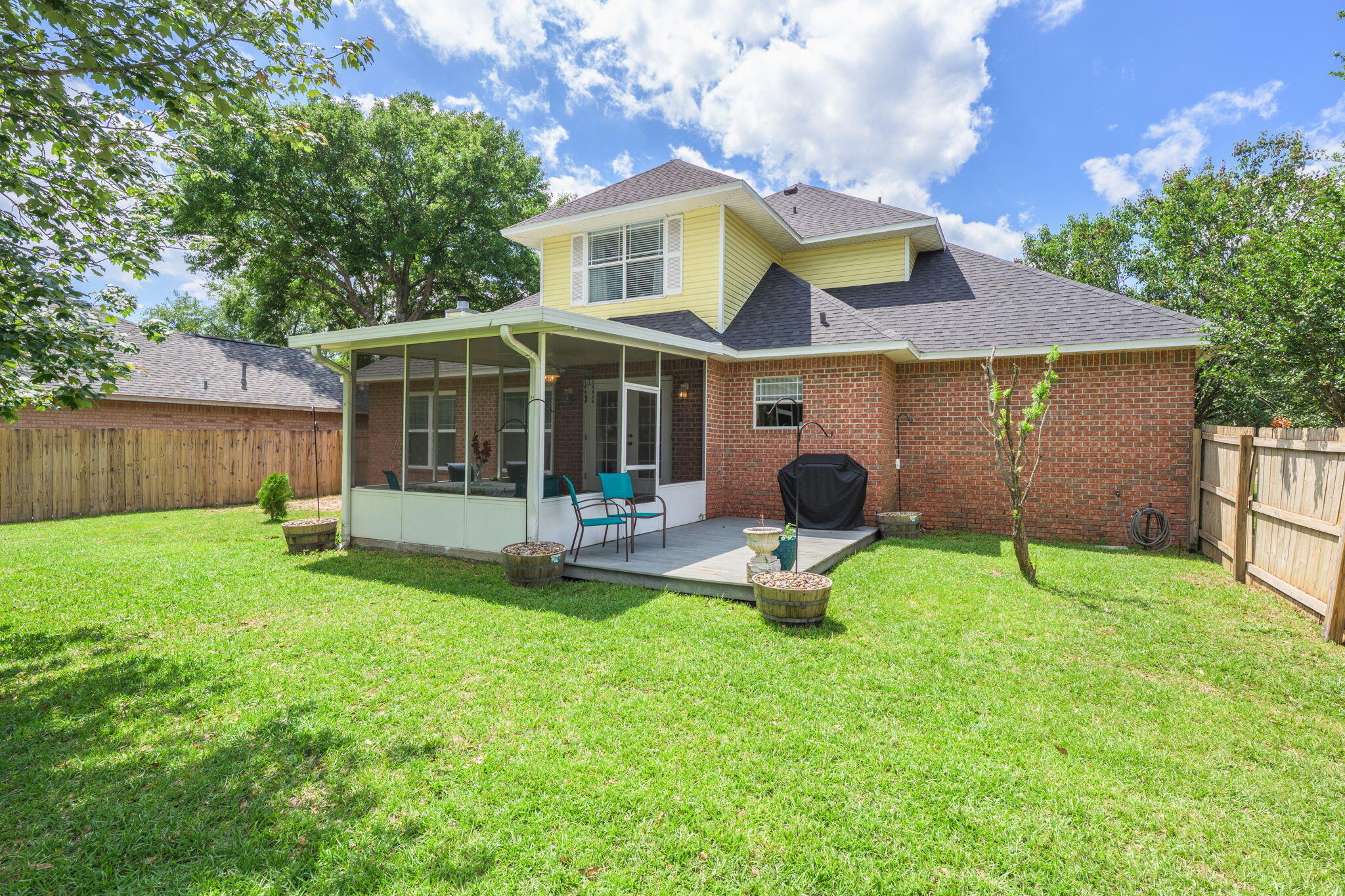 Creekside Oaks - Residential