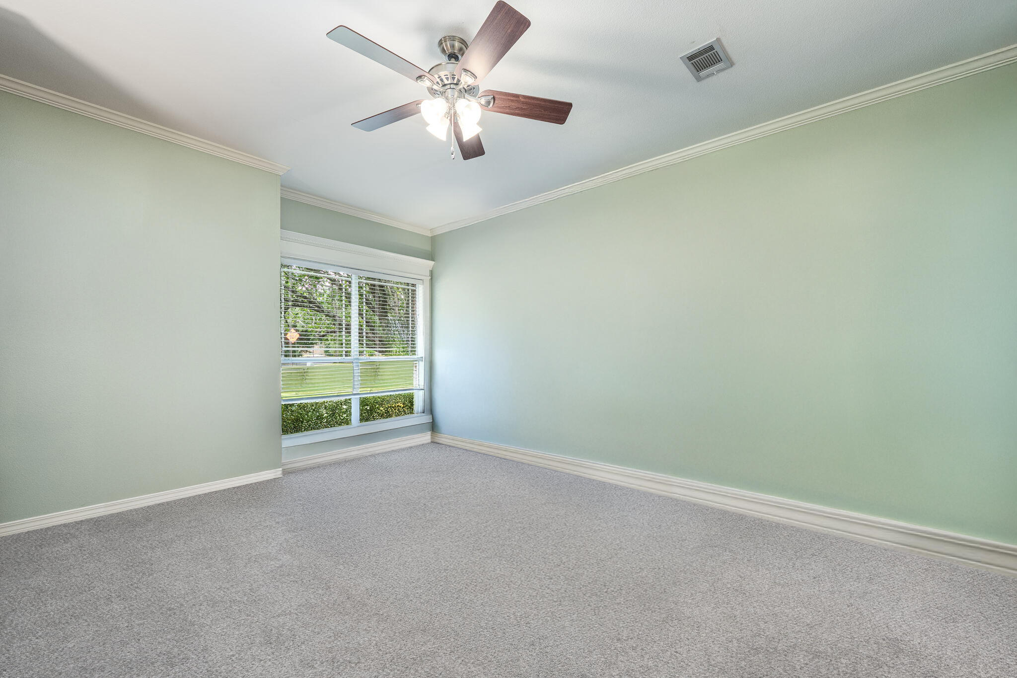 Creekside Oaks - Residential