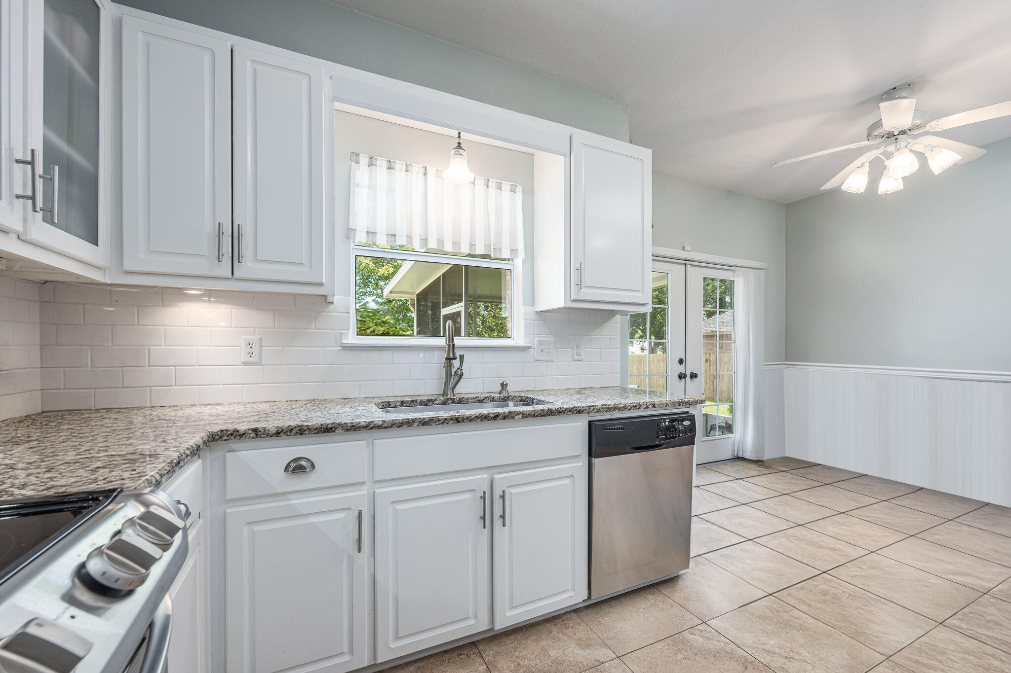 Creekside Oaks - Residential
