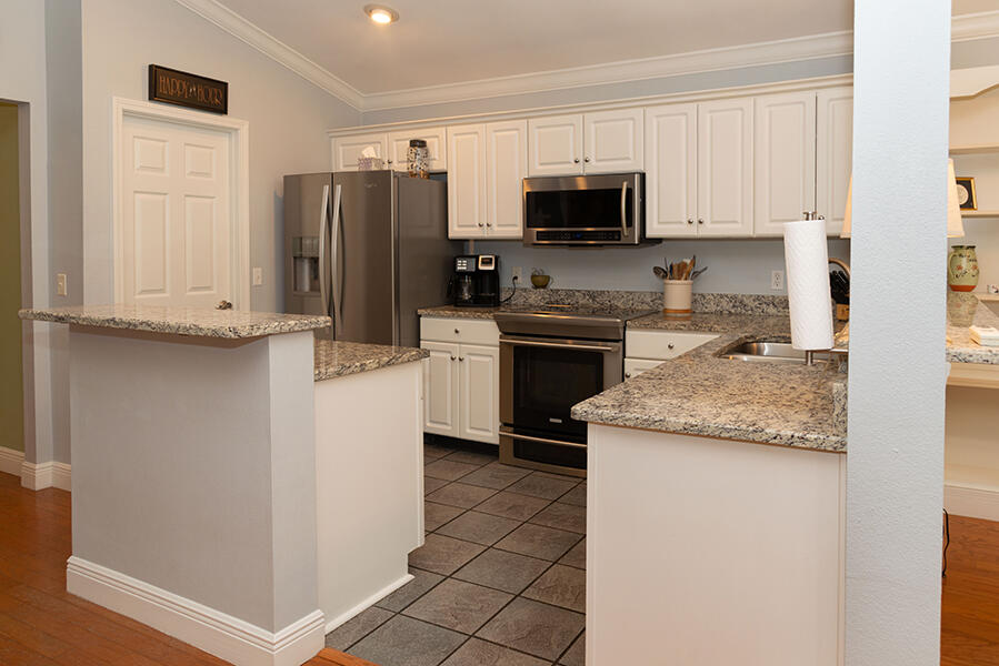 SOUND HAMMOCK - Residential