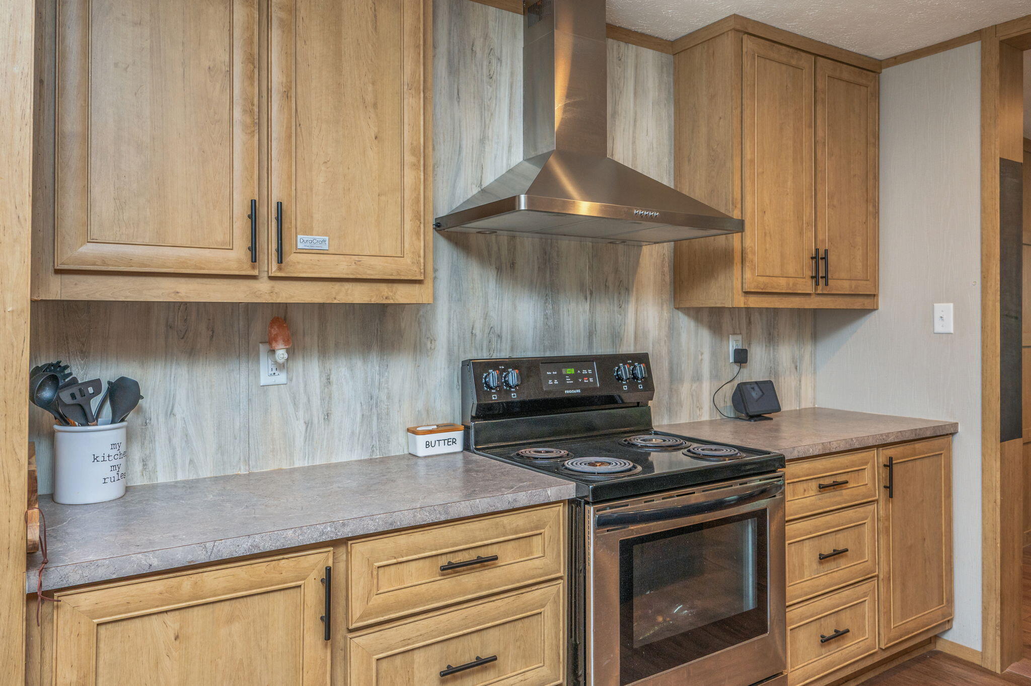 OAKWOOD HILLS UNIT V - Residential