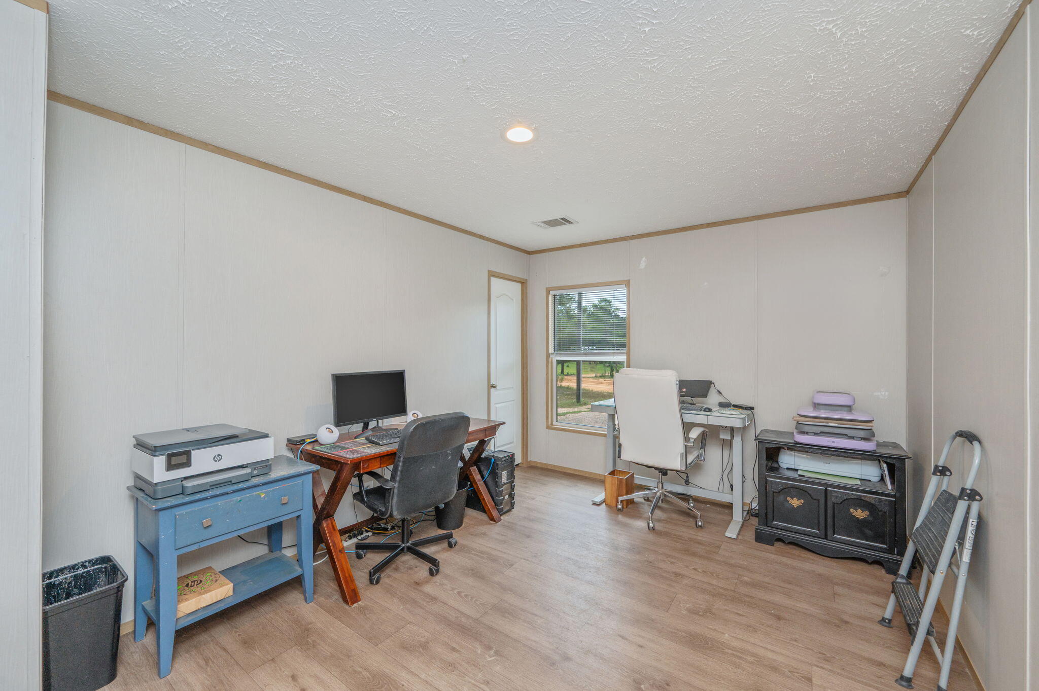OAKWOOD HILLS UNIT V - Residential