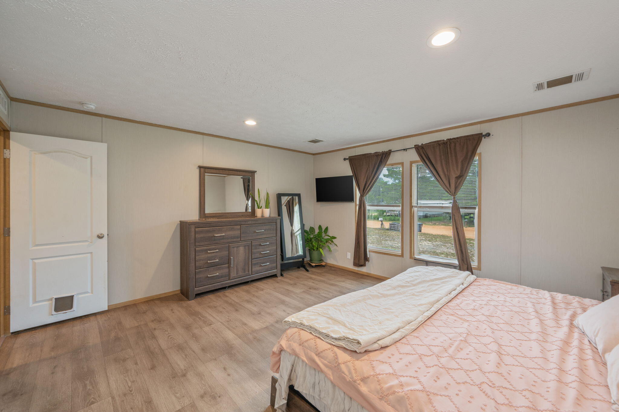 OAKWOOD HILLS UNIT V - Residential