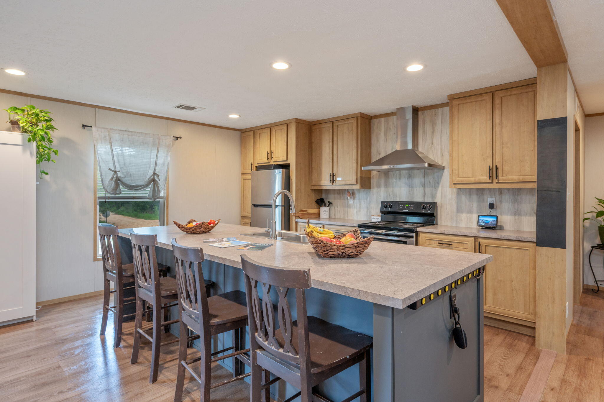 OAKWOOD HILLS UNIT V - Residential
