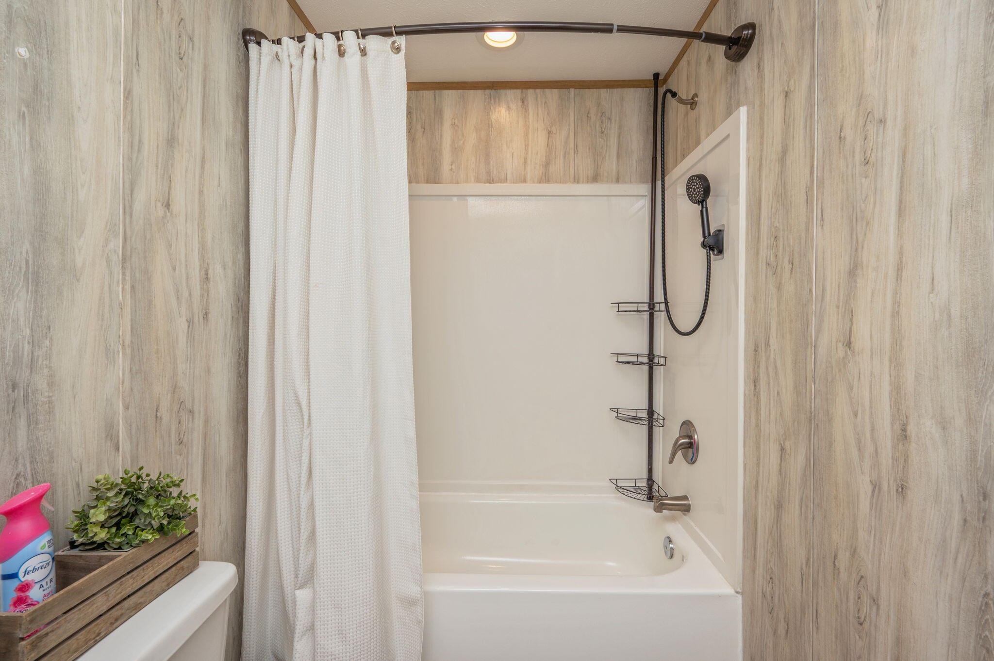 OAKWOOD HILLS UNIT V - Residential