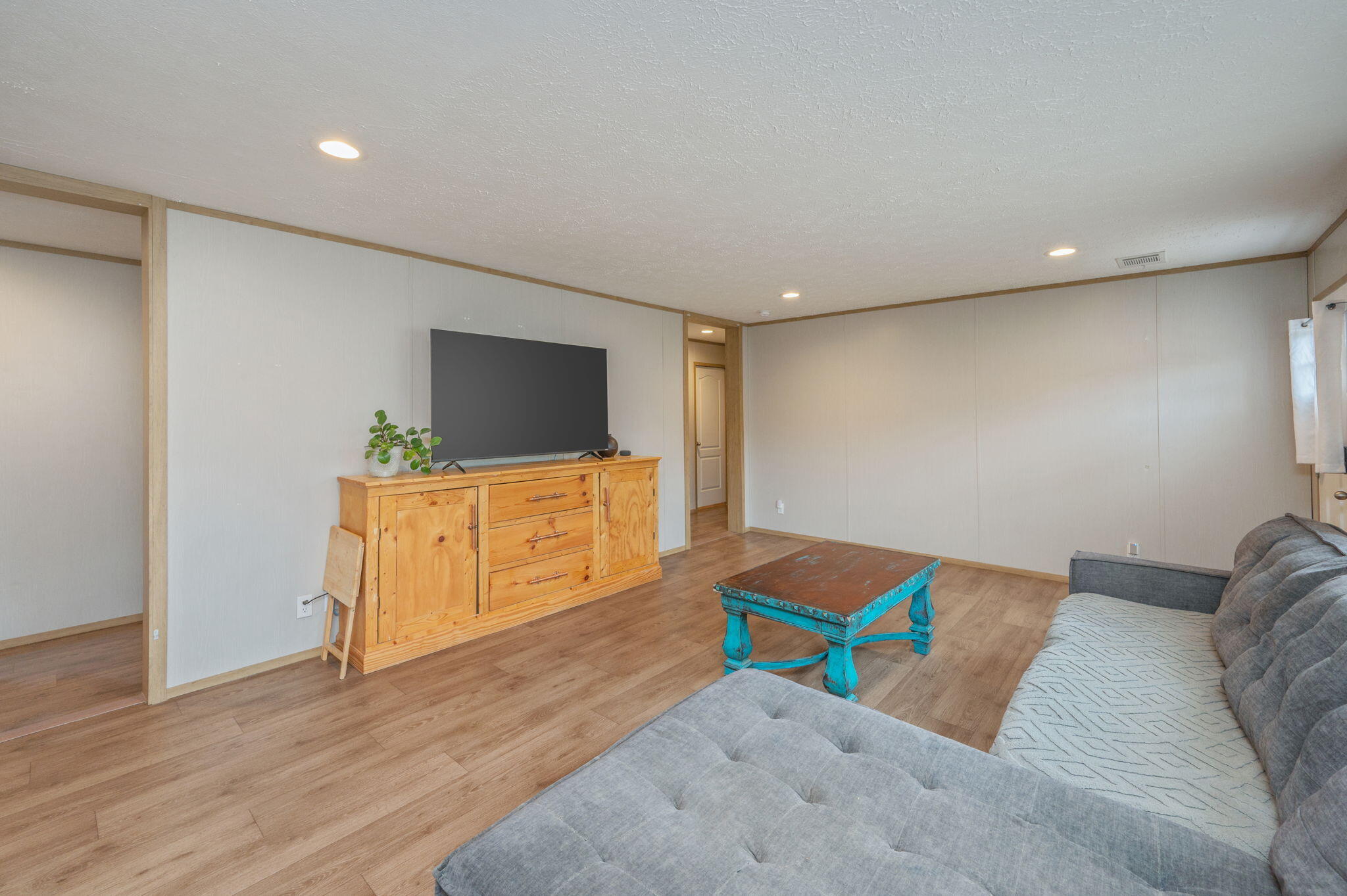 OAKWOOD HILLS UNIT V - Residential