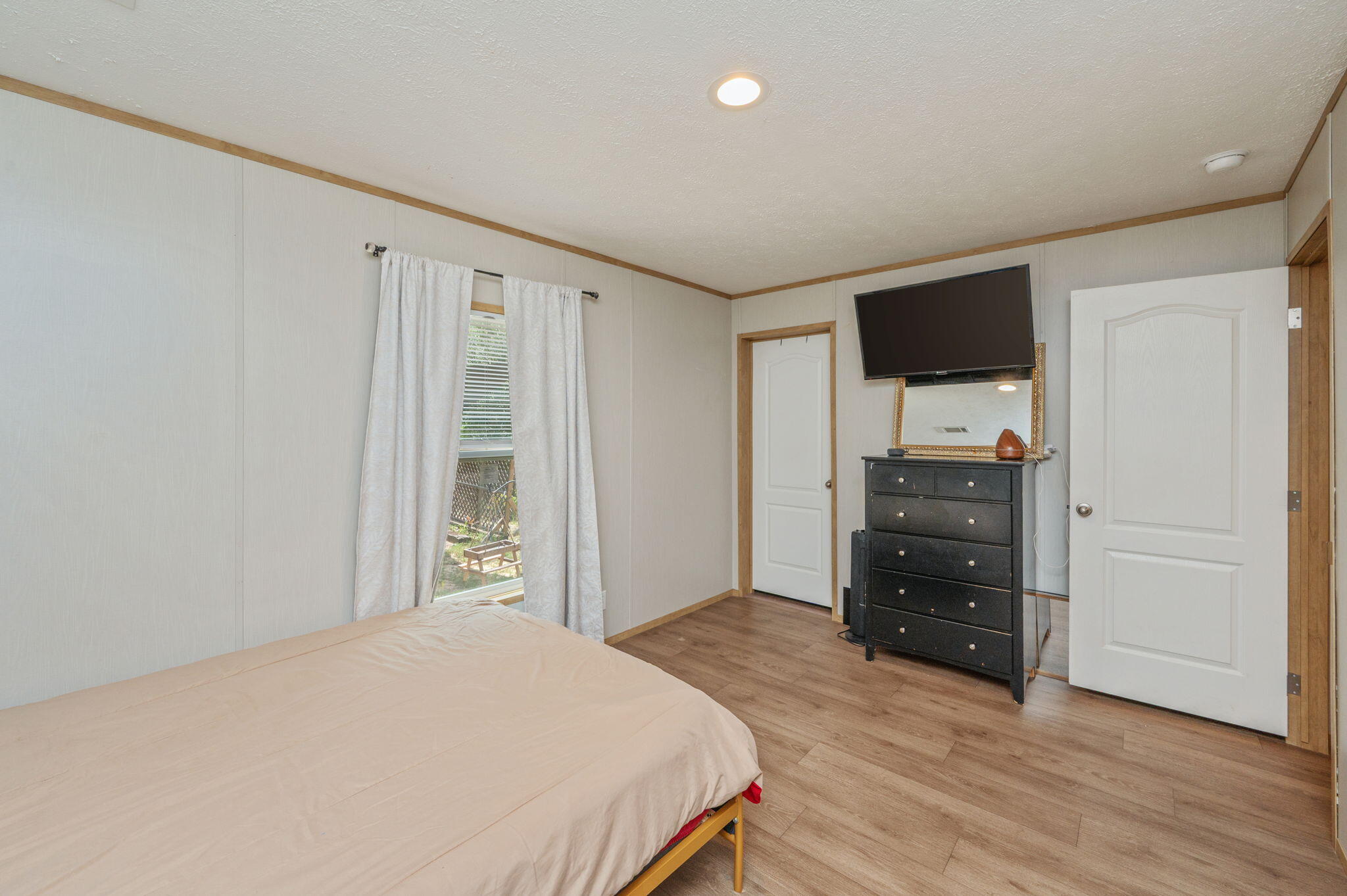 OAKWOOD HILLS UNIT V - Residential