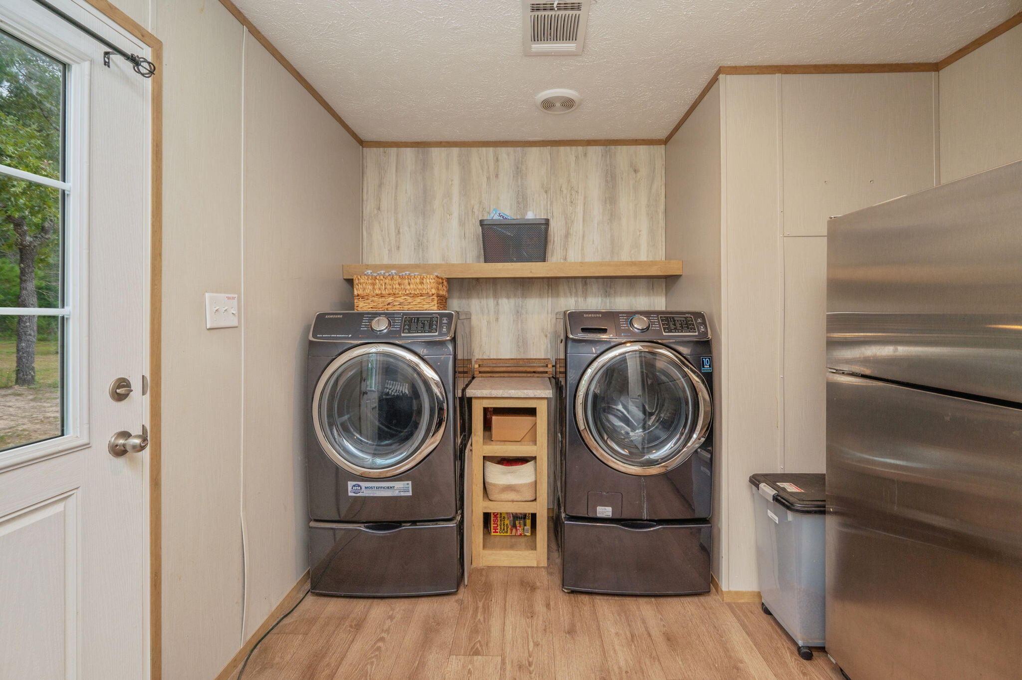 OAKWOOD HILLS UNIT V - Residential