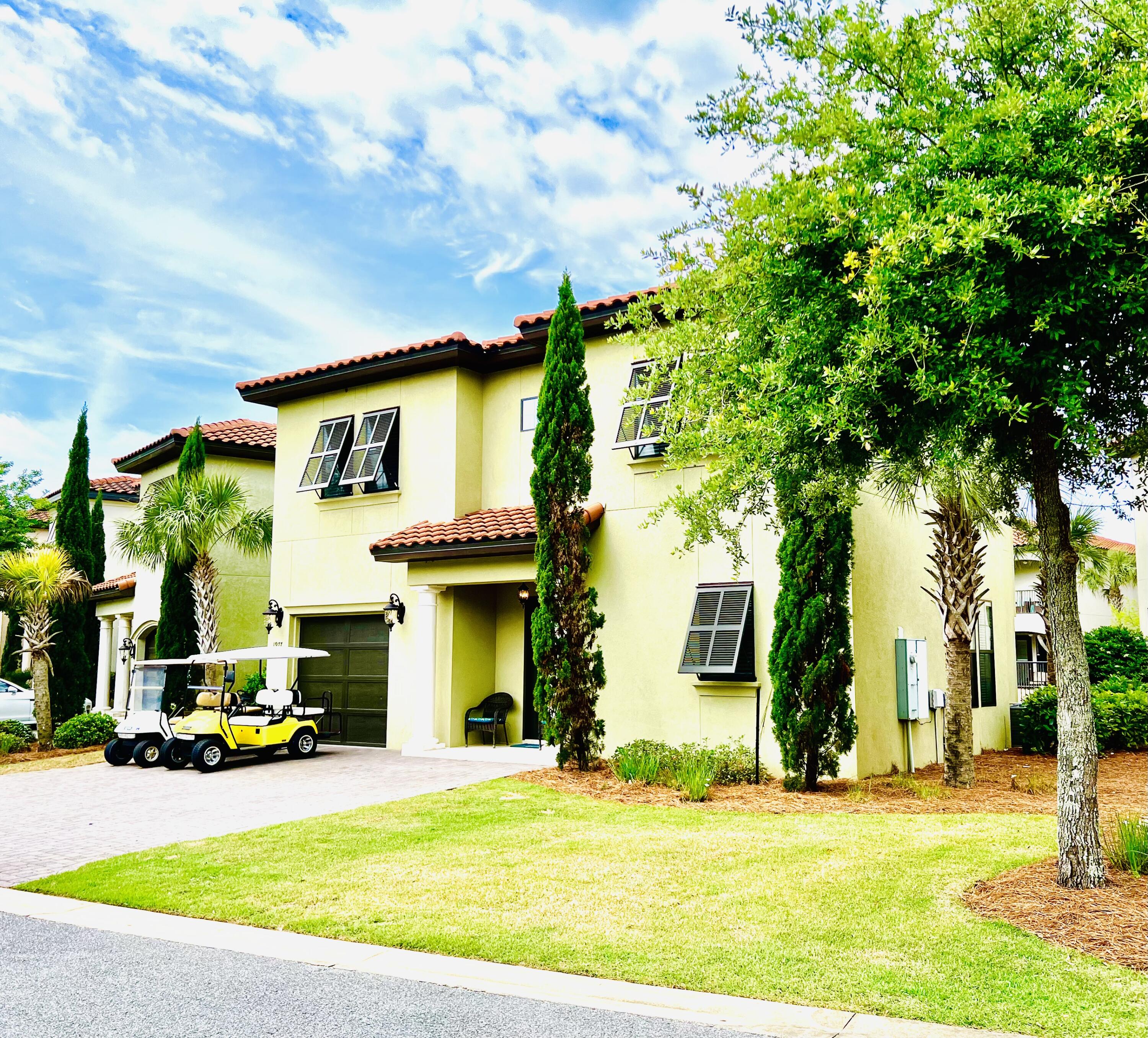 VILLA LAGO - Residential