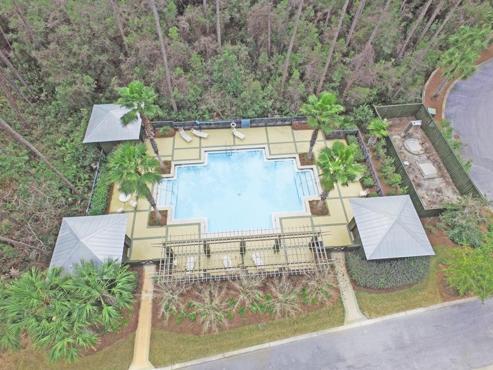 TREETOP VILLAGE - Land