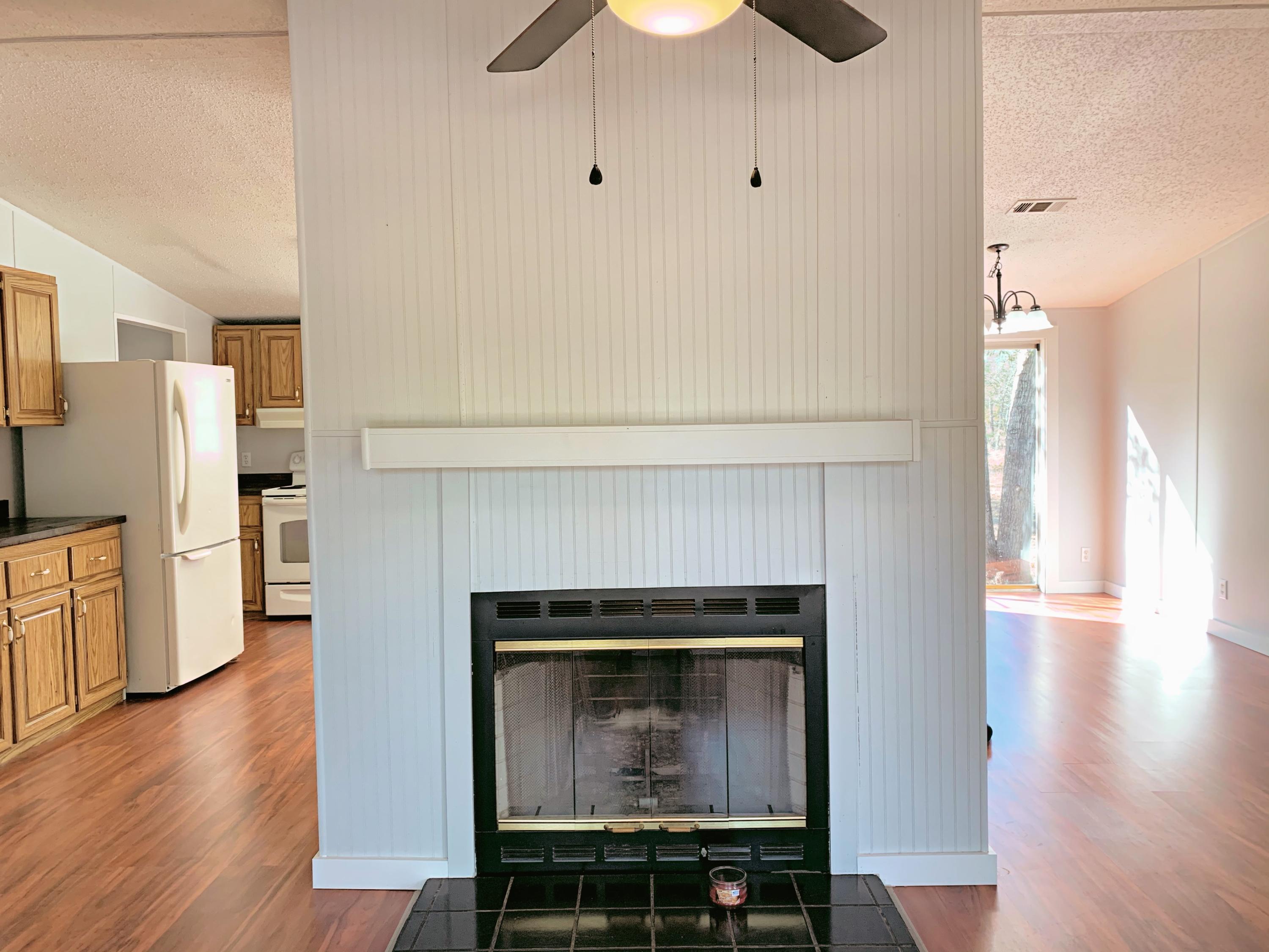 OAKWOOD LAKES ESTATES - Residential