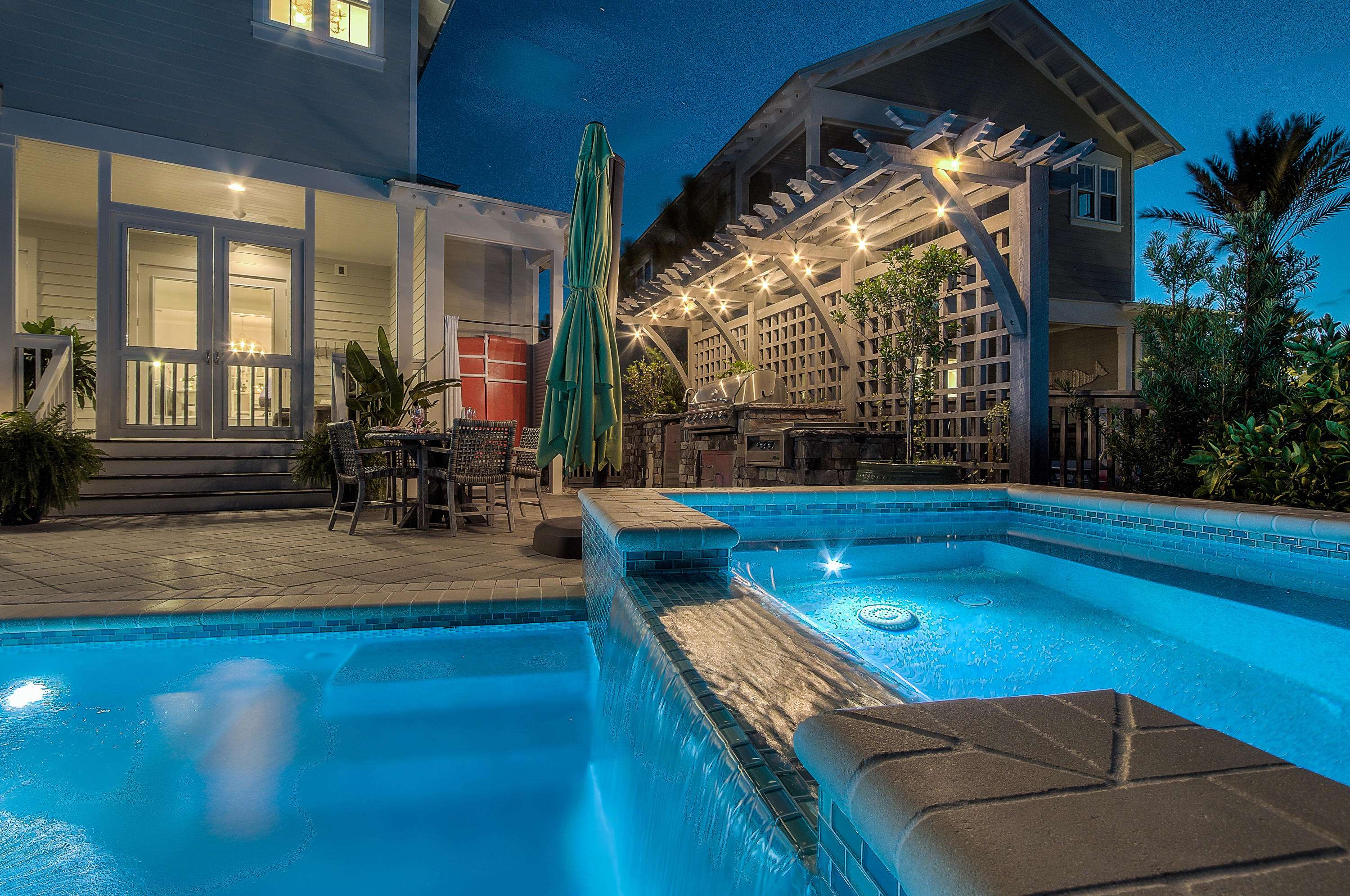 NATUREWALK AT SEAGROVE - Residential