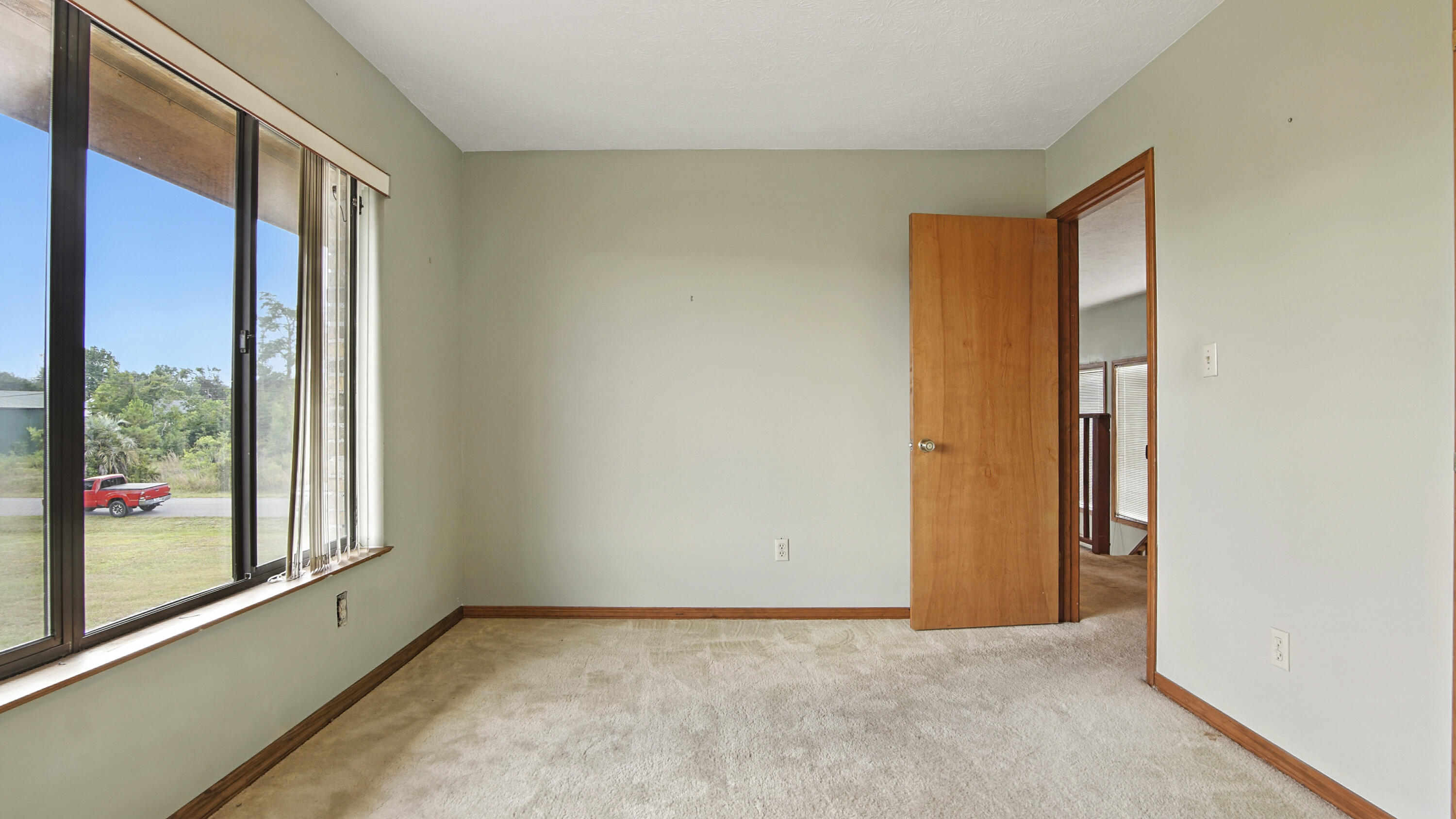 COLLEGE POINT 1ST ADDN - Residential