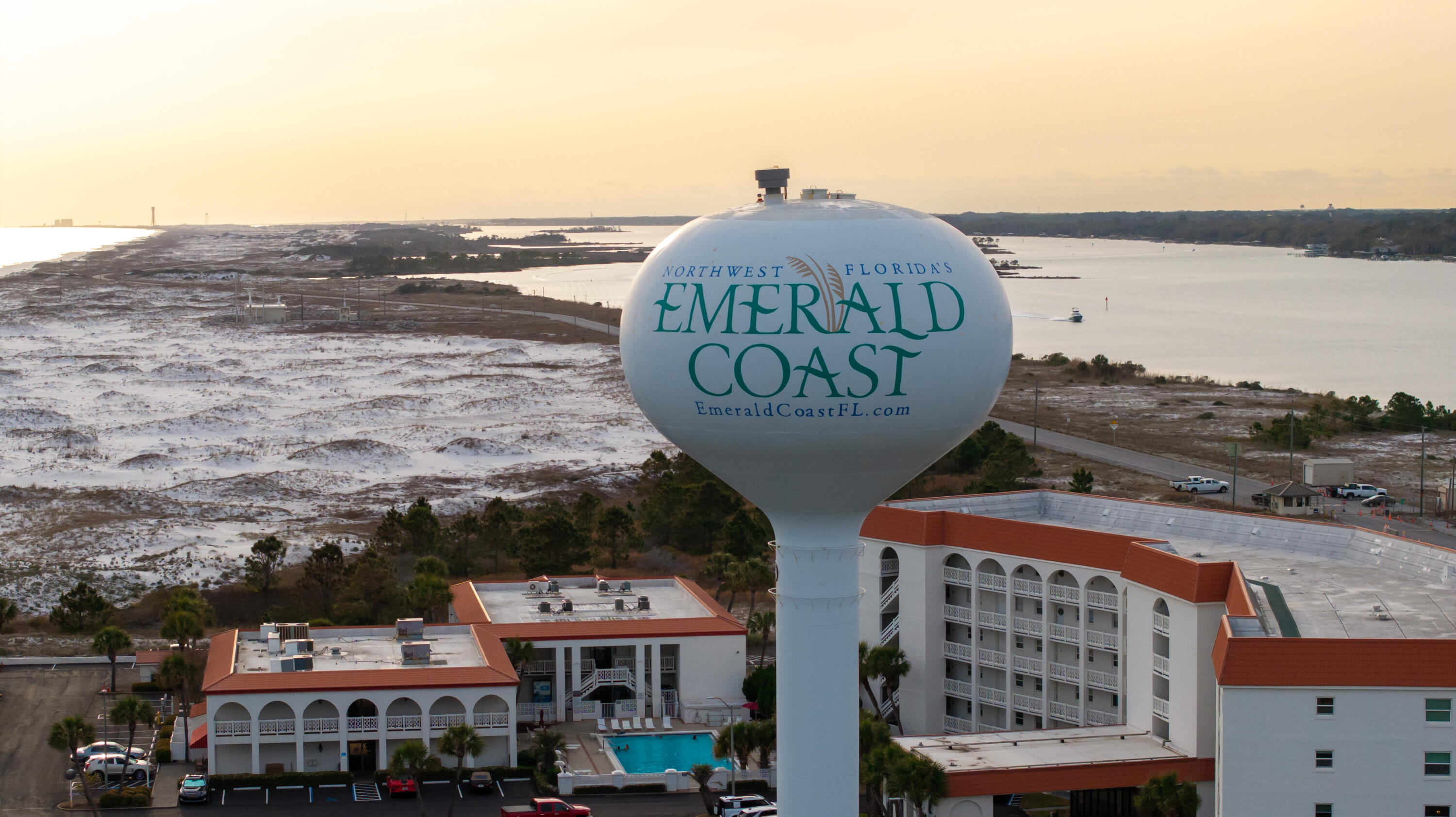 PELICAN ISLE - Residential
