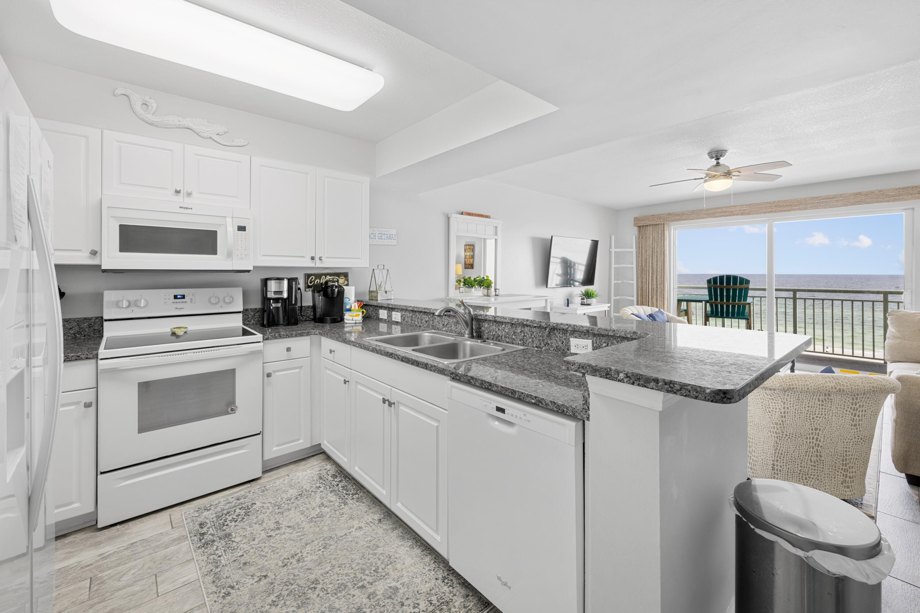 PELICAN ISLE - Residential