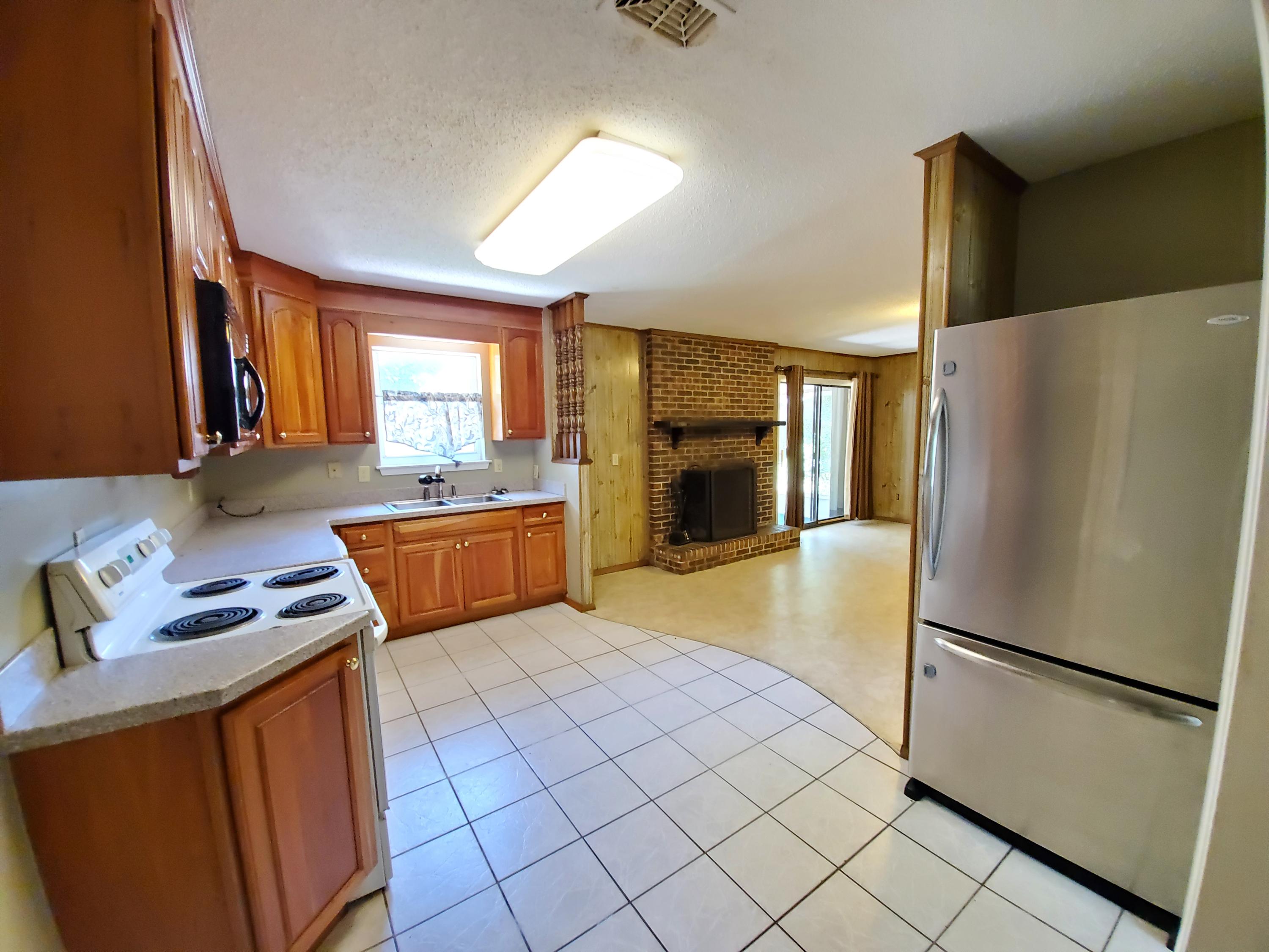 EAST WRIGHT - Residential