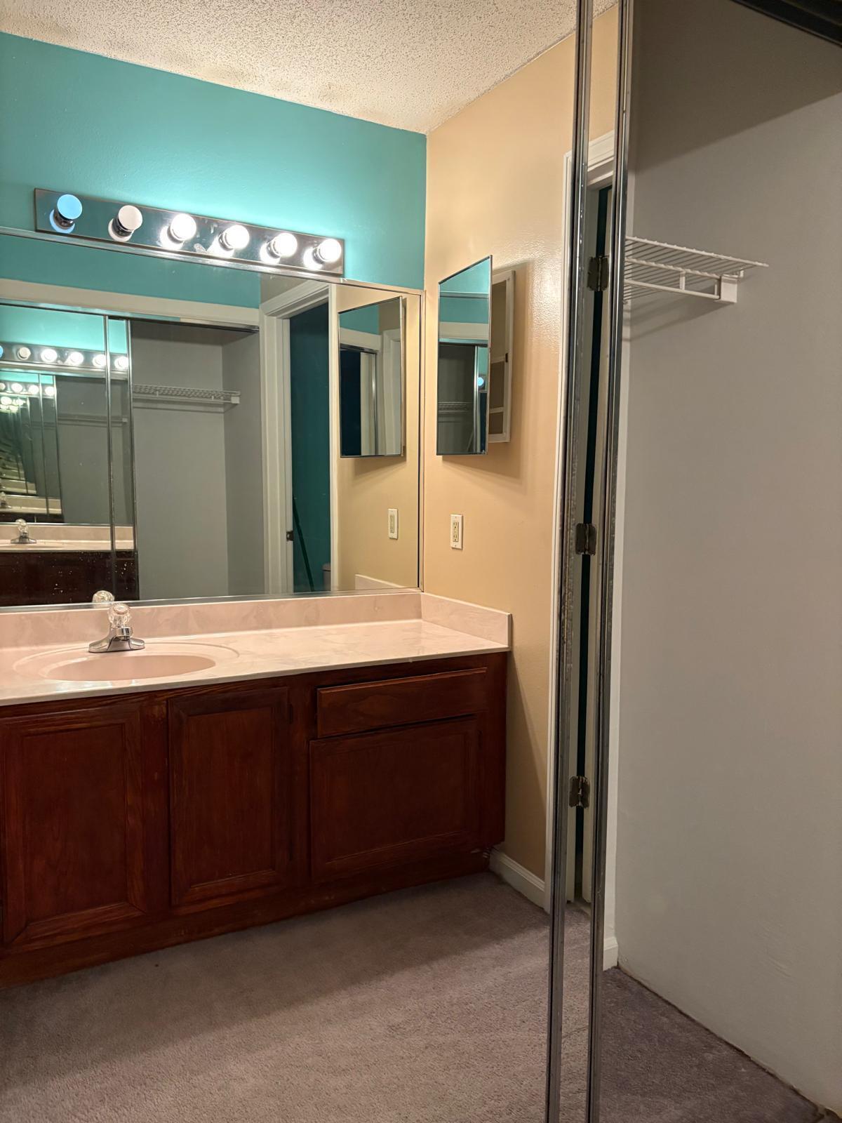 POINT OF VIEW T/H CONDO - Residential