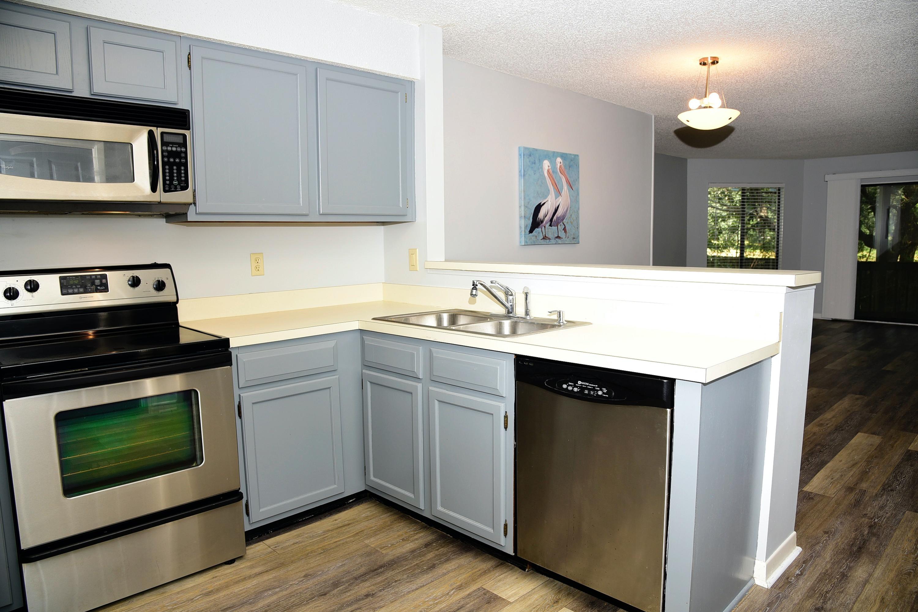 GARDEN OAKS CONDO - Residential Lease