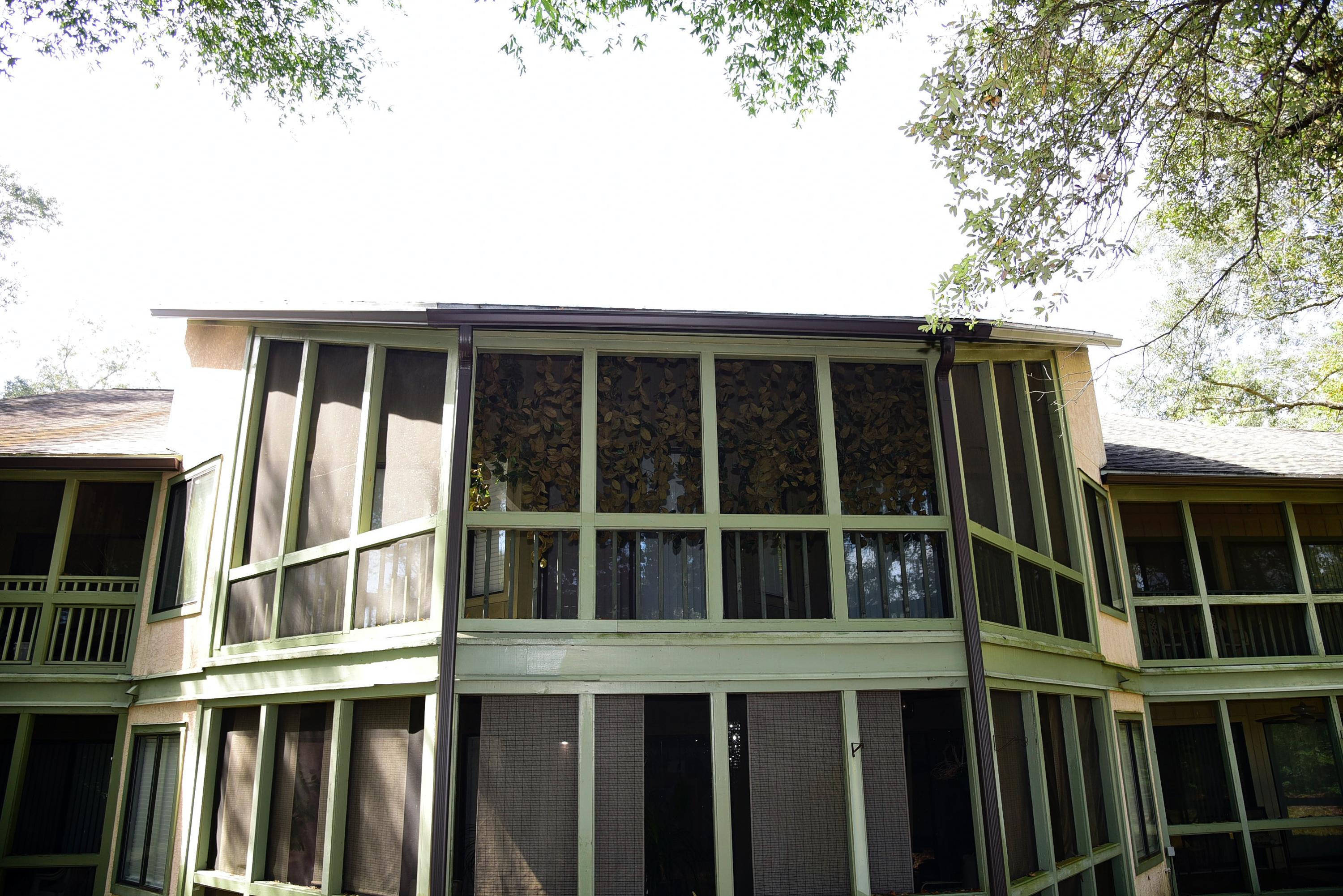 GARDEN OAKS CONDO - Residential Lease