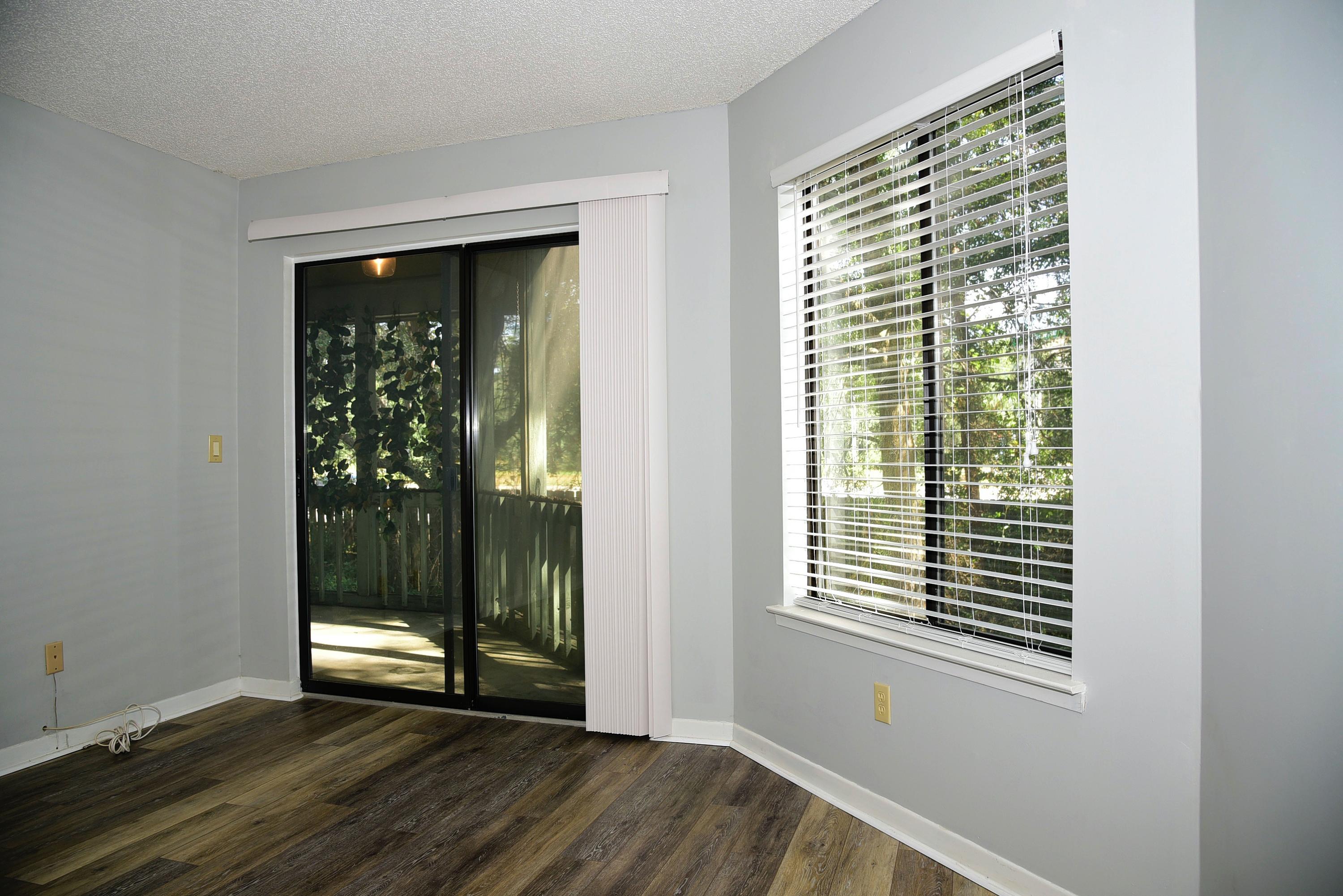 GARDEN OAKS CONDO - Residential Lease