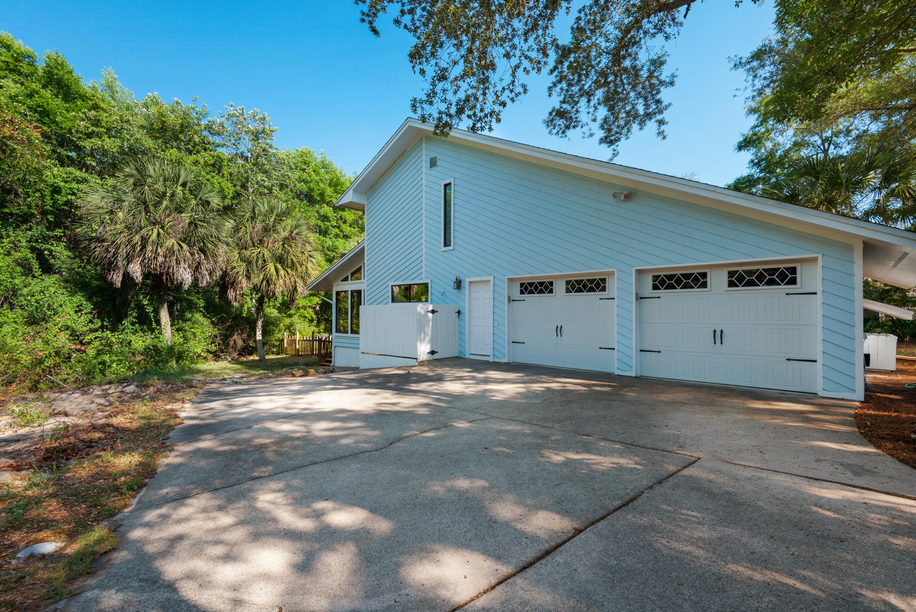 LIDO VILLAGE - Residential