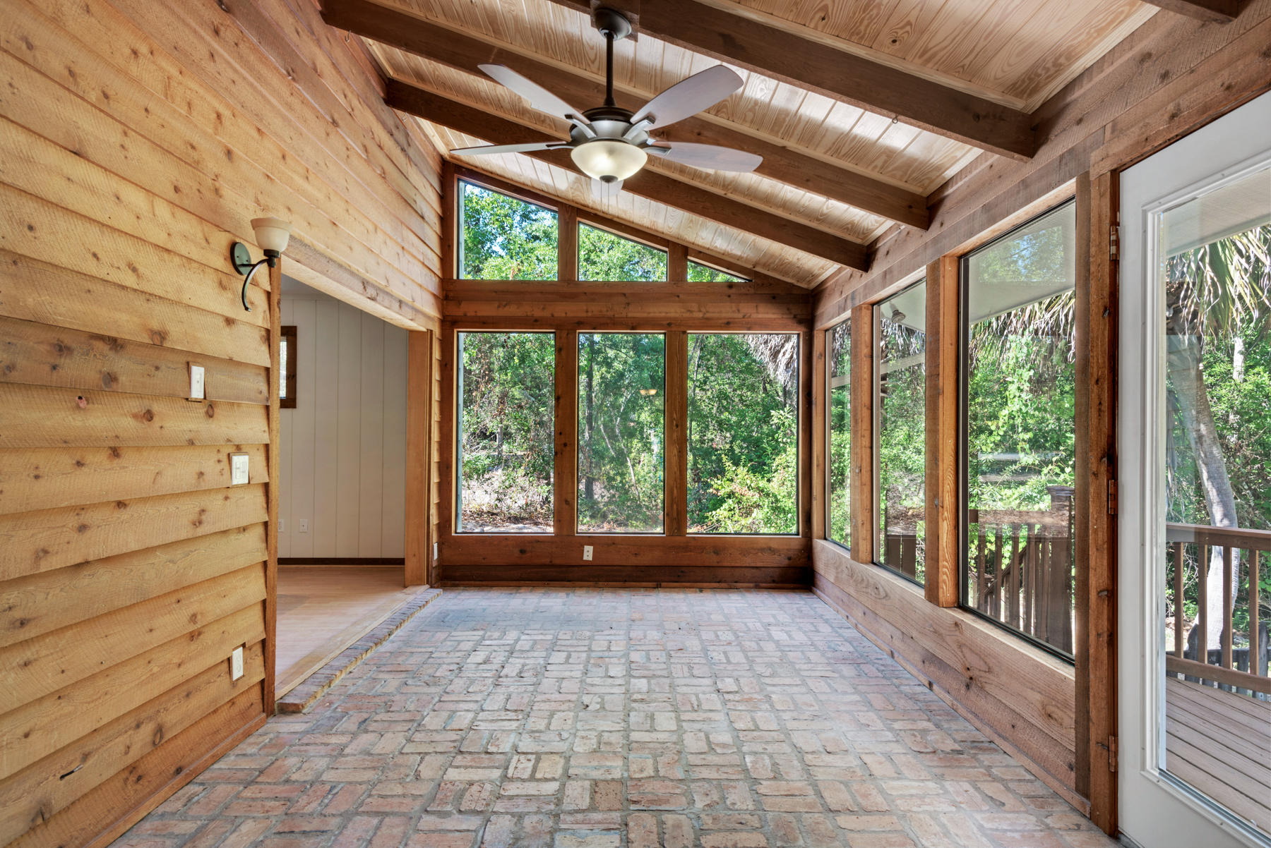 LIDO VILLAGE - Residential