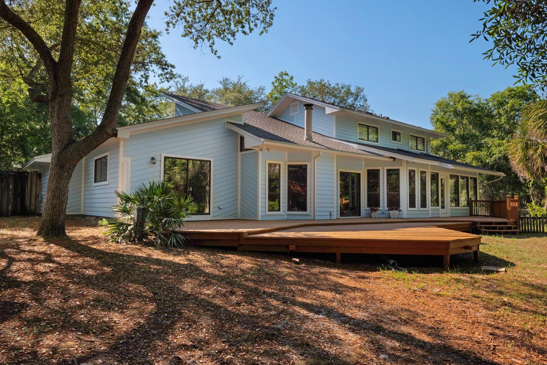 LIDO VILLAGE - Residential