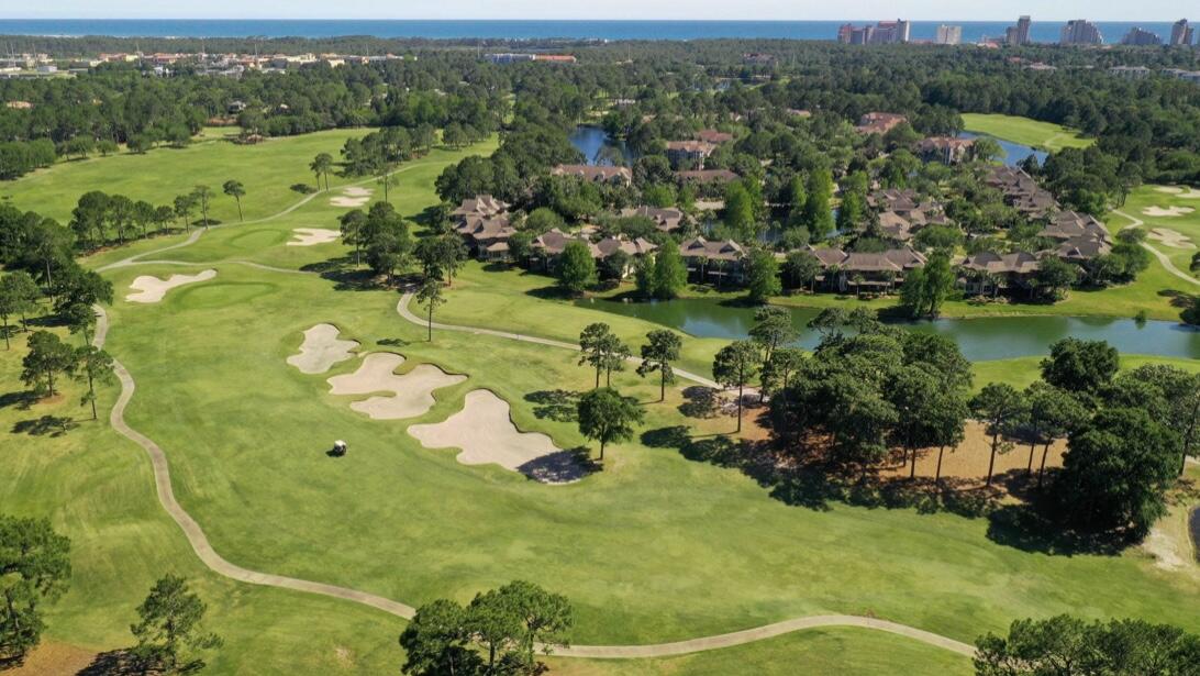 BUNGALOS AT SANDESTIN - Residential