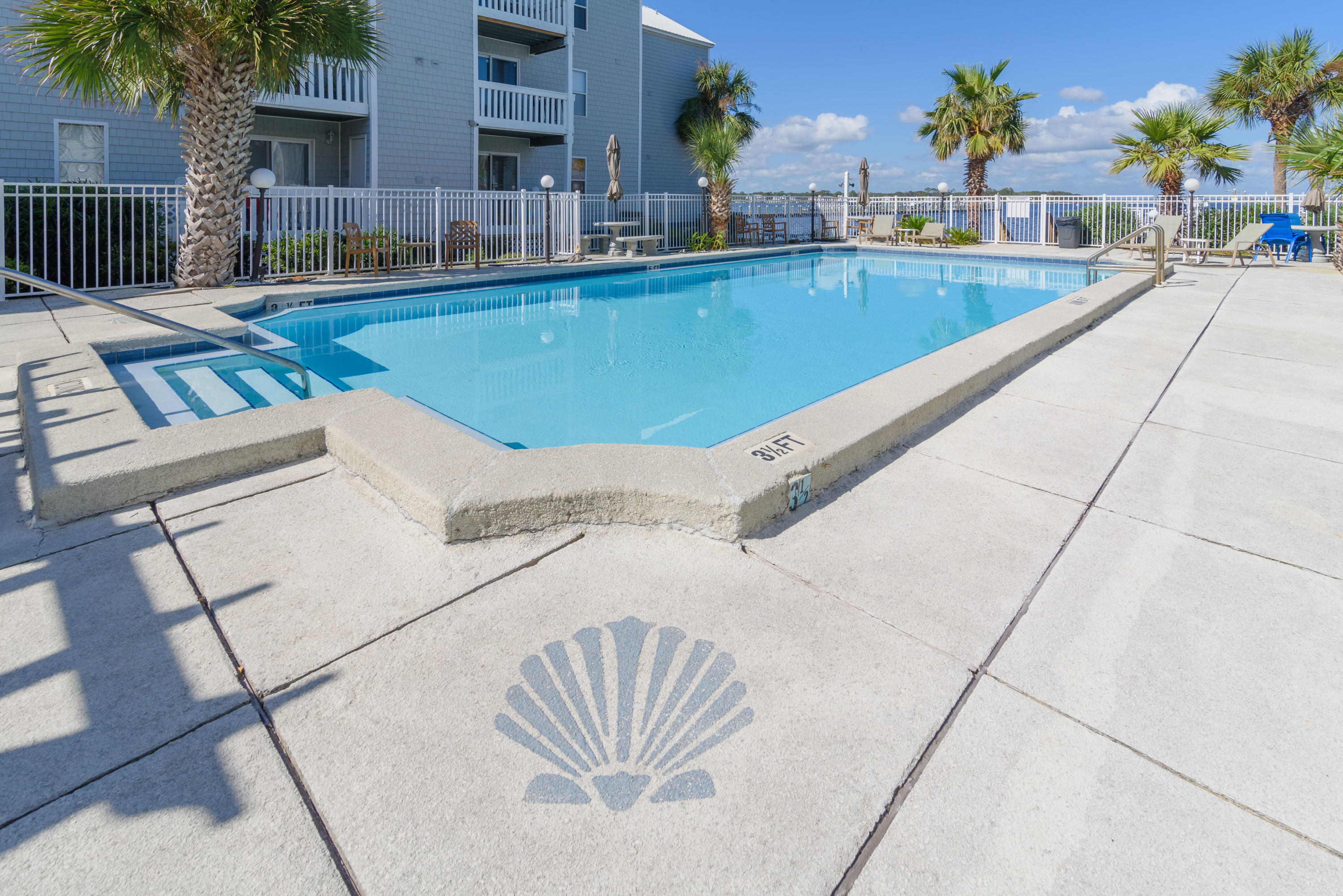 HERMITAGE CONDOMINIUM - Residential