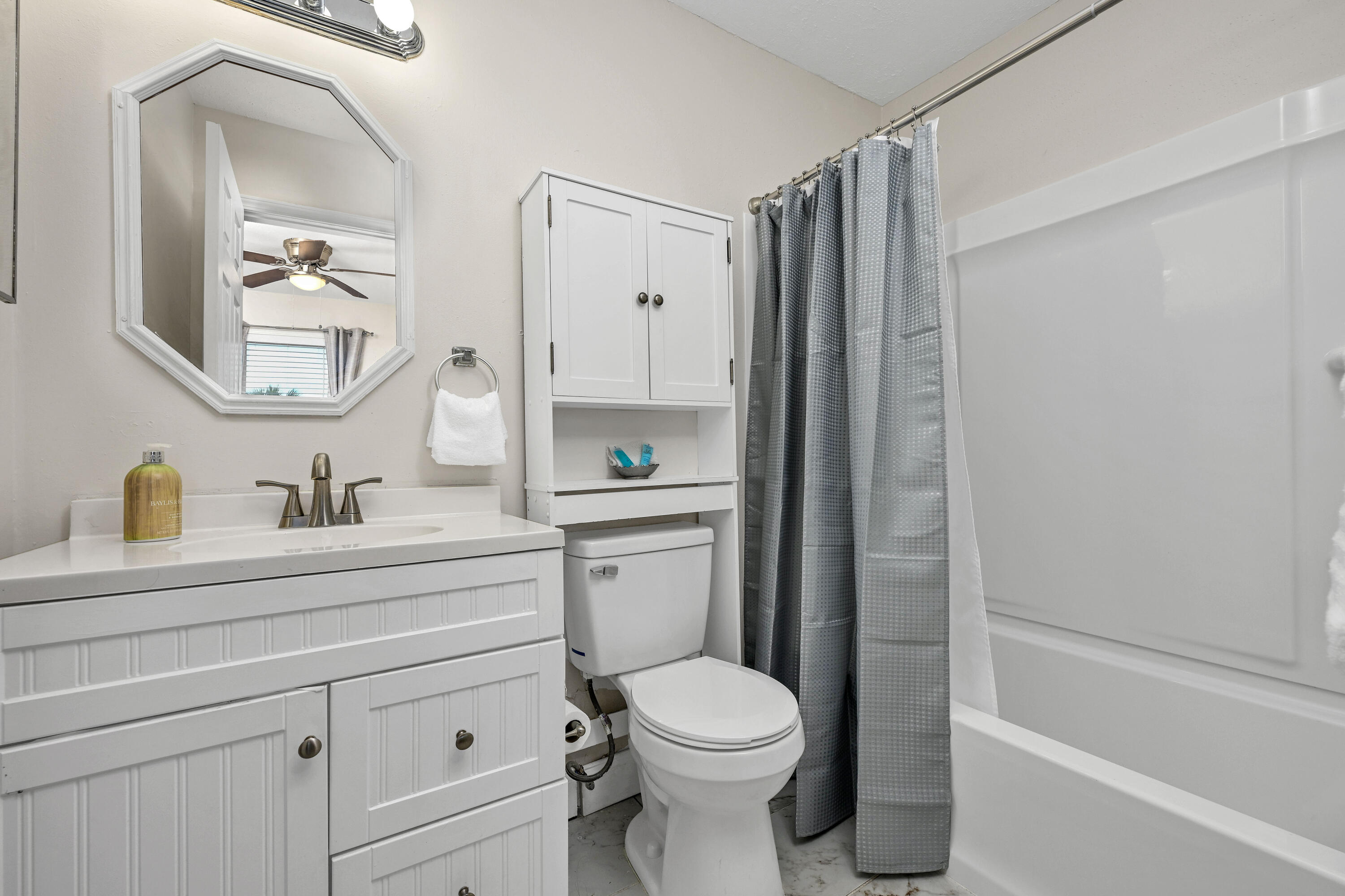 HERMITAGE CONDOMINIUM - Residential