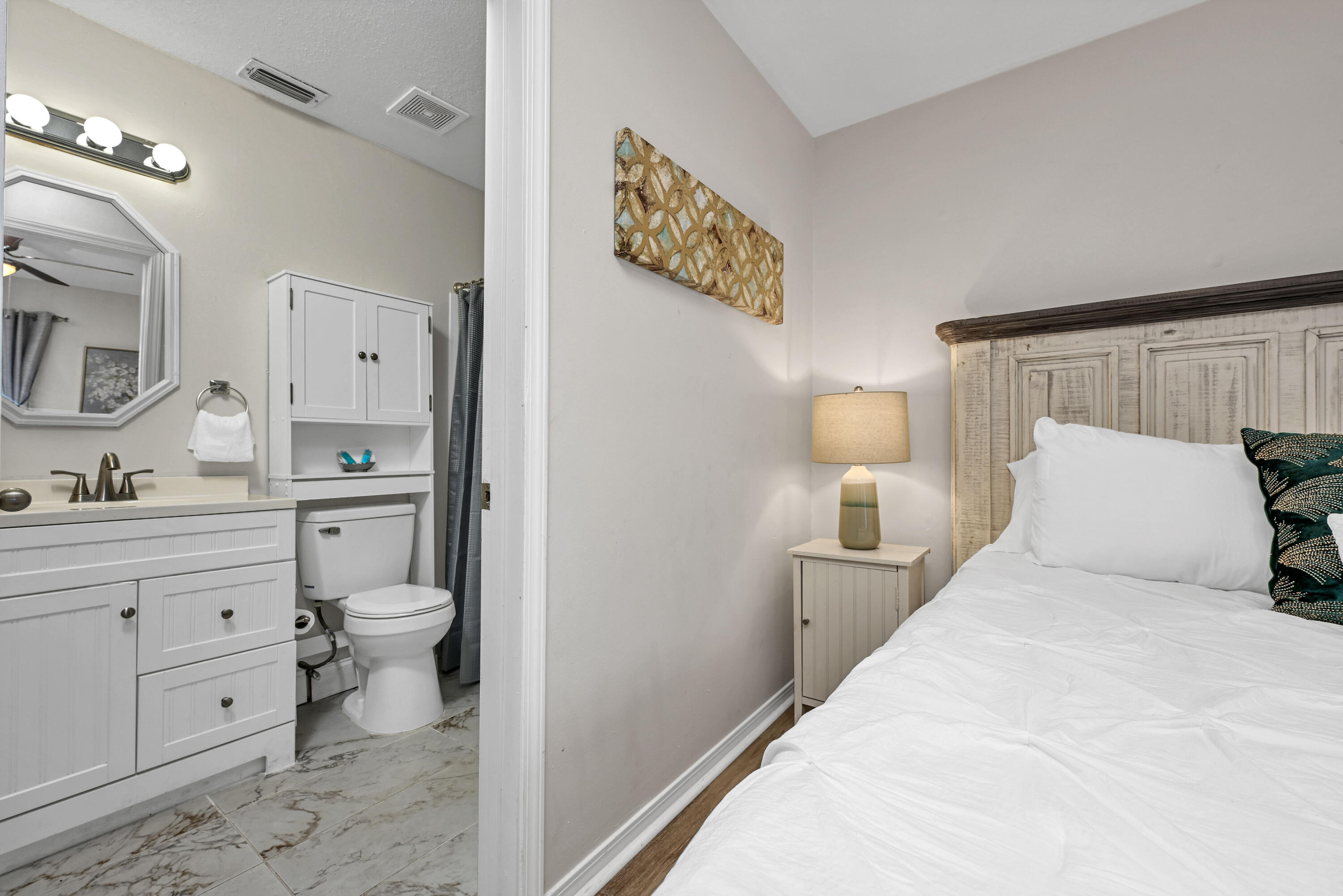 HERMITAGE CONDOMINIUM - Residential