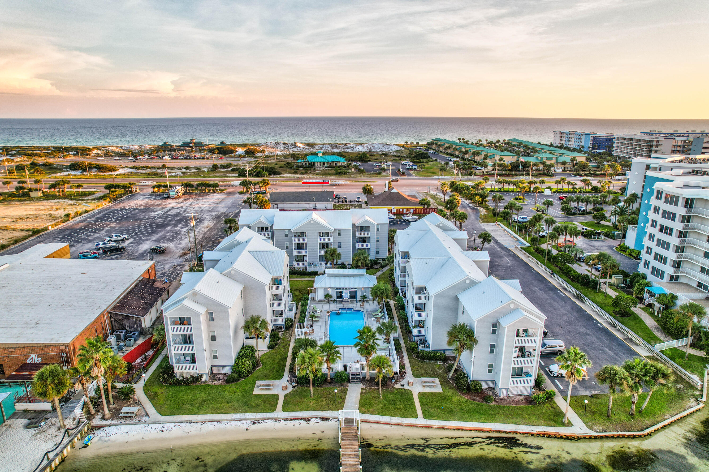 HERMITAGE CONDOMINIUM - Residential