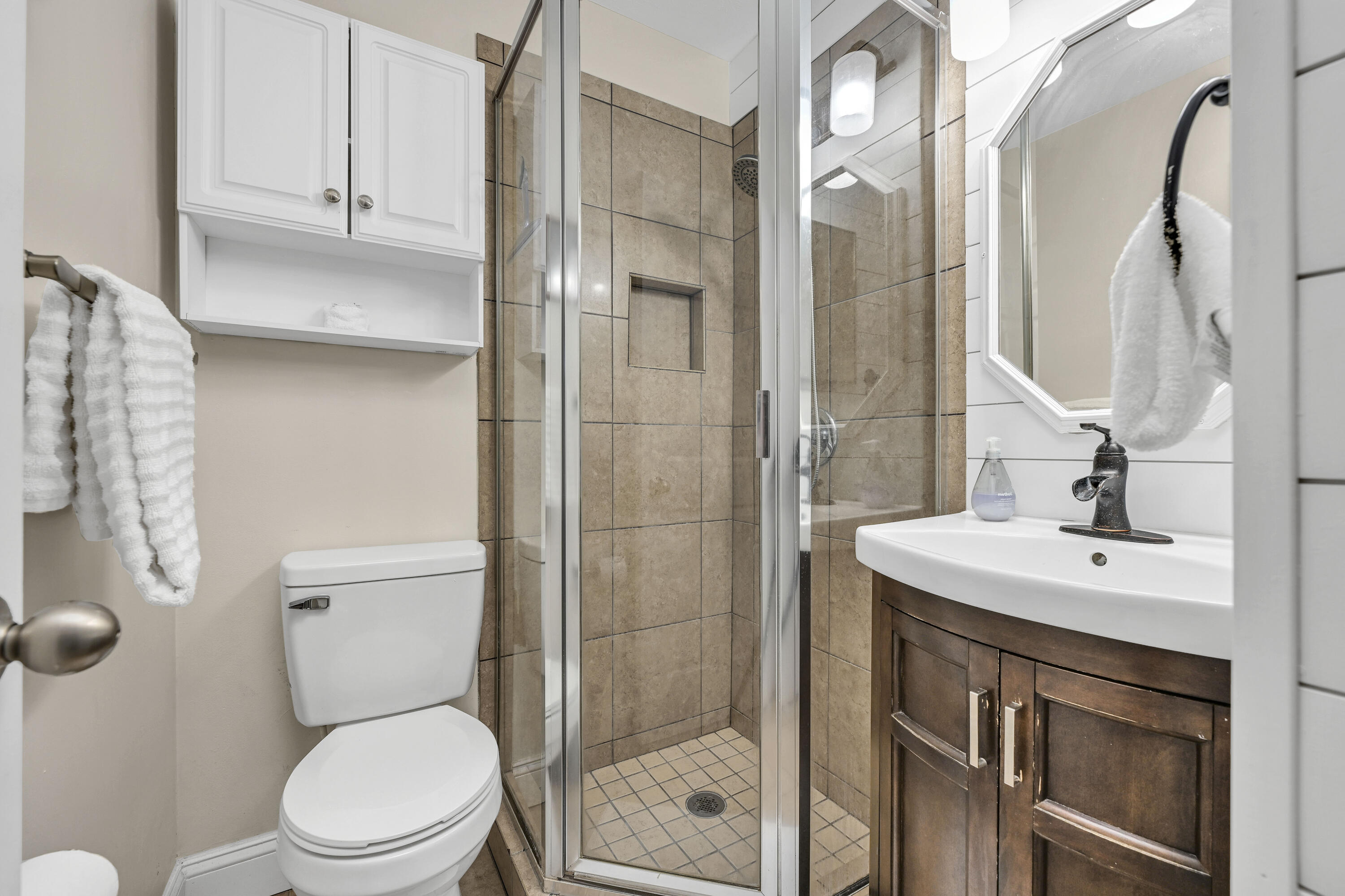 HERMITAGE CONDOMINIUM - Residential