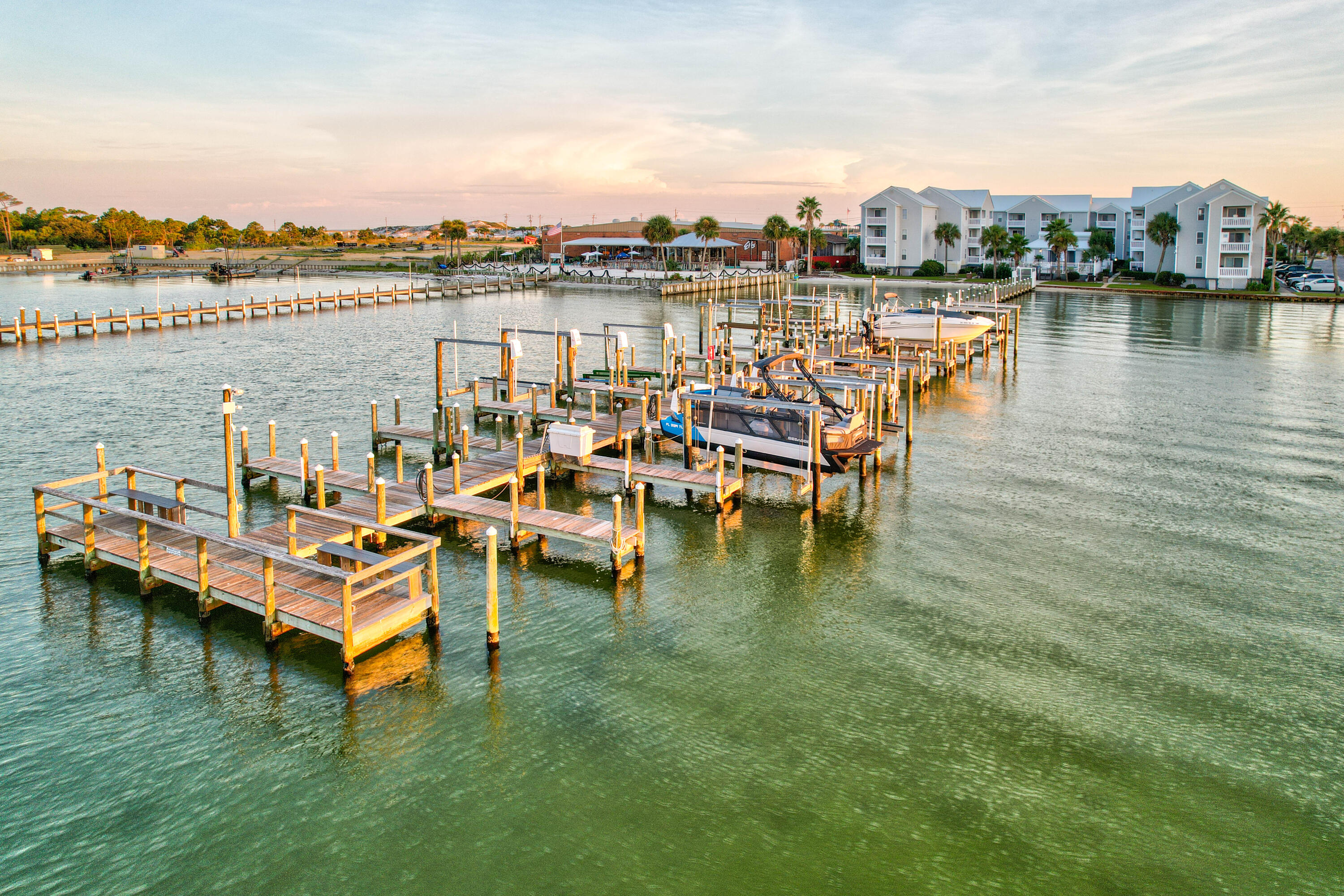 HERMITAGE CONDOMINIUM - Residential