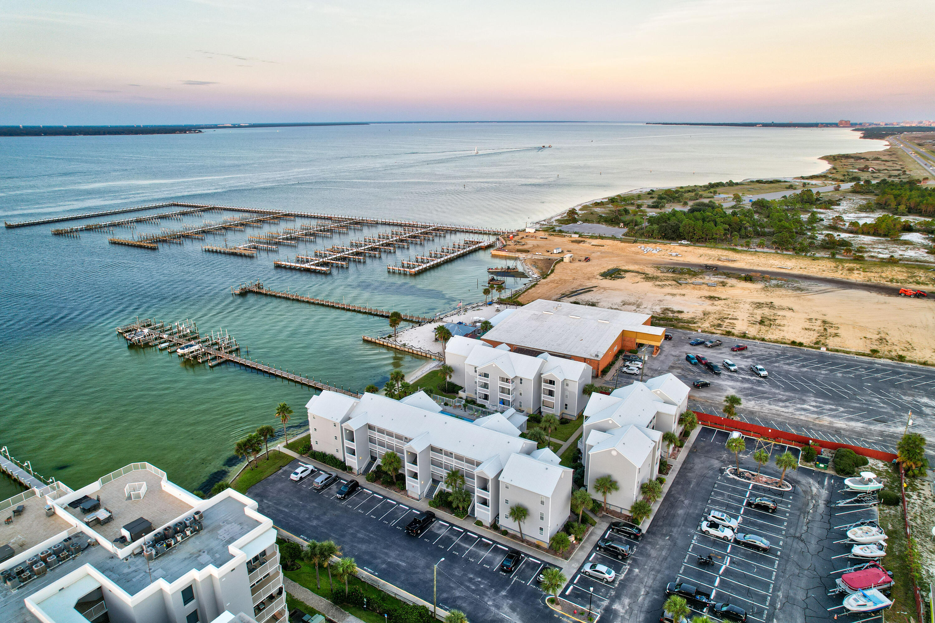 HERMITAGE CONDOMINIUM - Residential