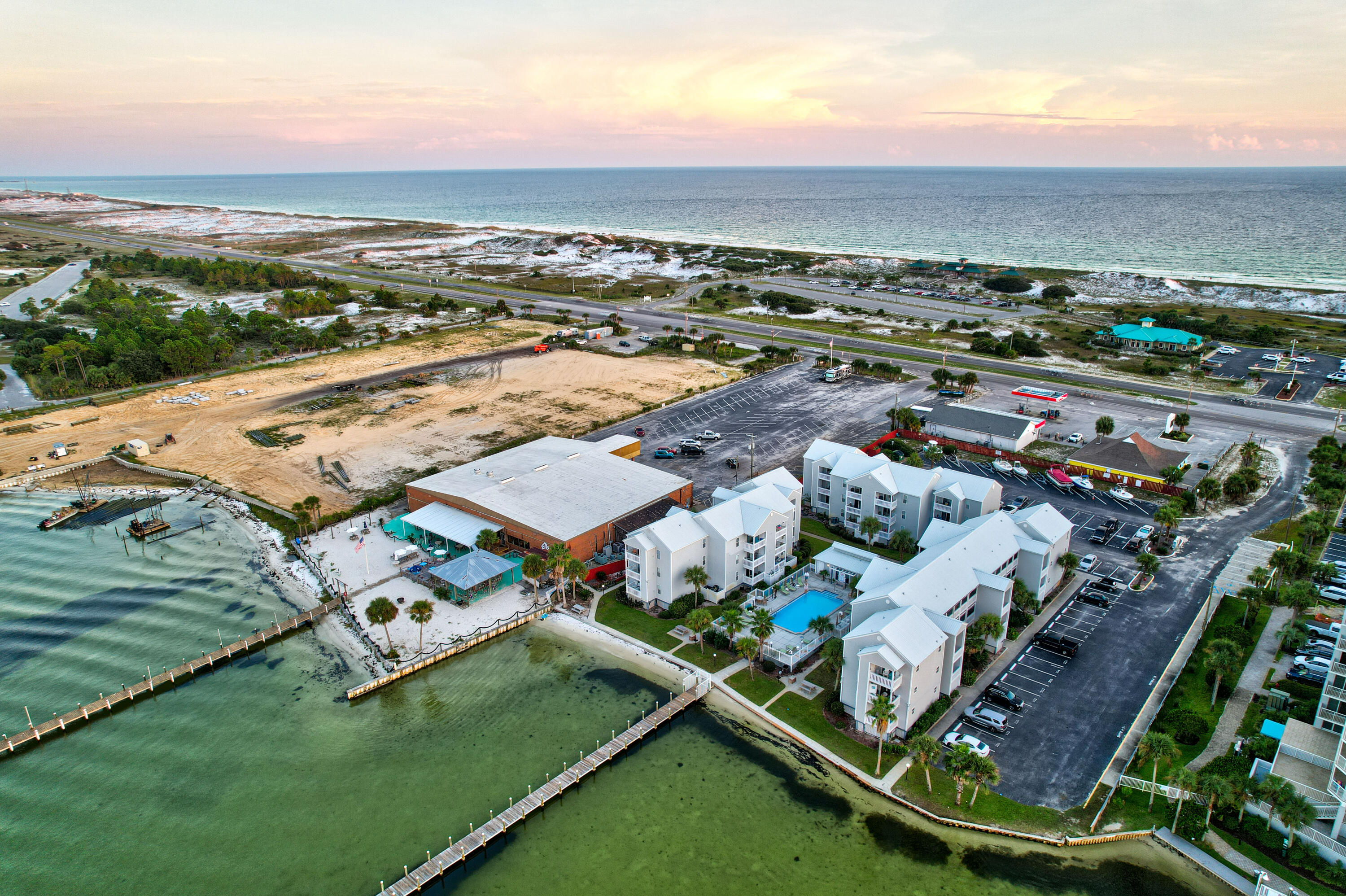 HERMITAGE CONDOMINIUM - Residential