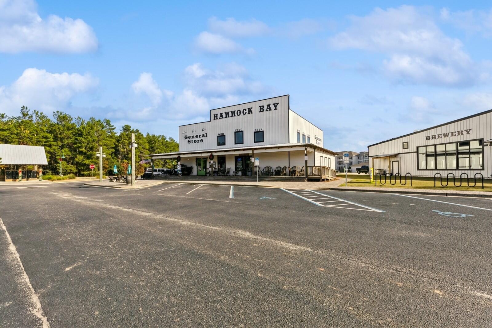 HAMMOCK BAY - Residential