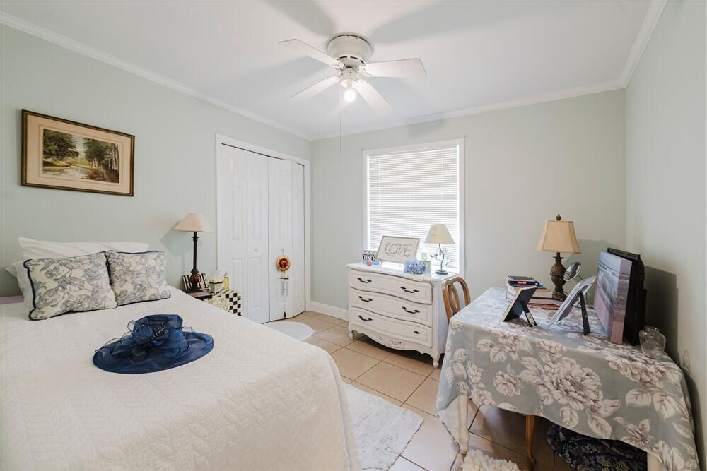 THE NICEVILLE PINES LOT 20 BLK 1 - Residential