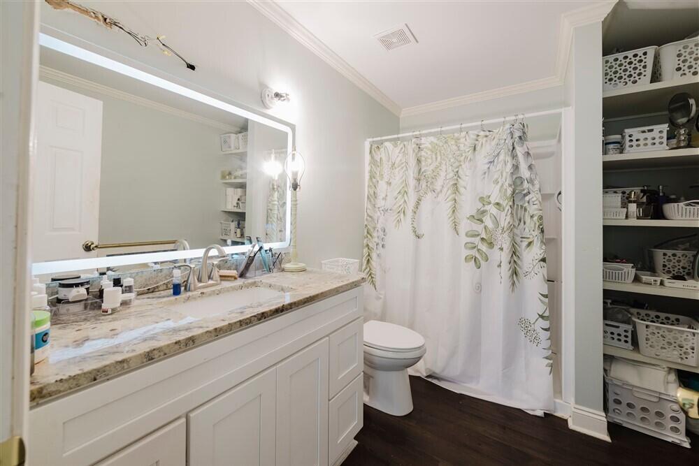 THE NICEVILLE PINES LOT 20 BLK 1 - Residential