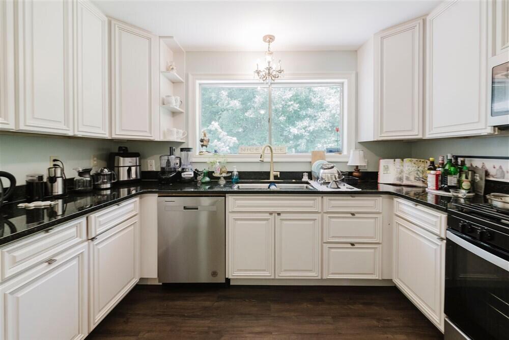 THE NICEVILLE PINES LOT 20 BLK 1 - Residential