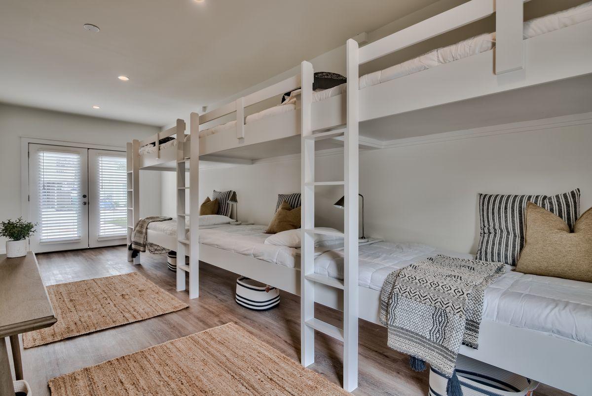 GULFVIEW HEIGHTS - Residential