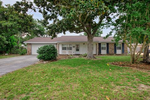 Photo of 406 Lee Lane, Destin, FL 32541 (MLS # 980275)
