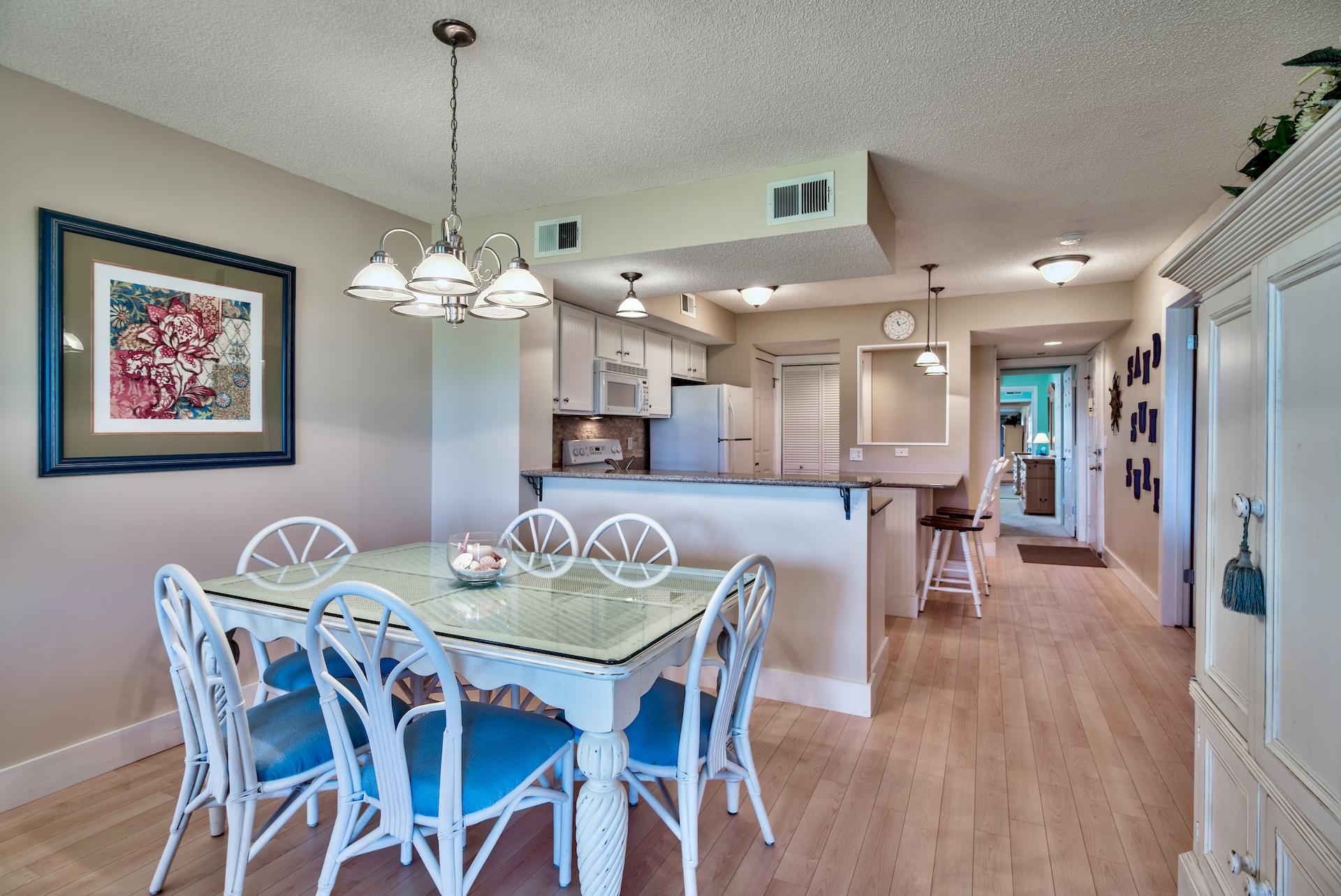 HARBOUR POINT CONDO - Residential