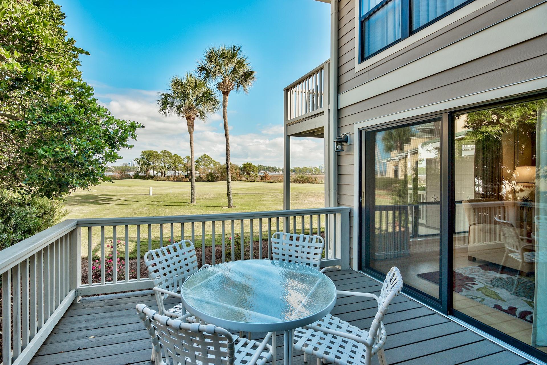 HARBOUR POINT CONDO - Residential