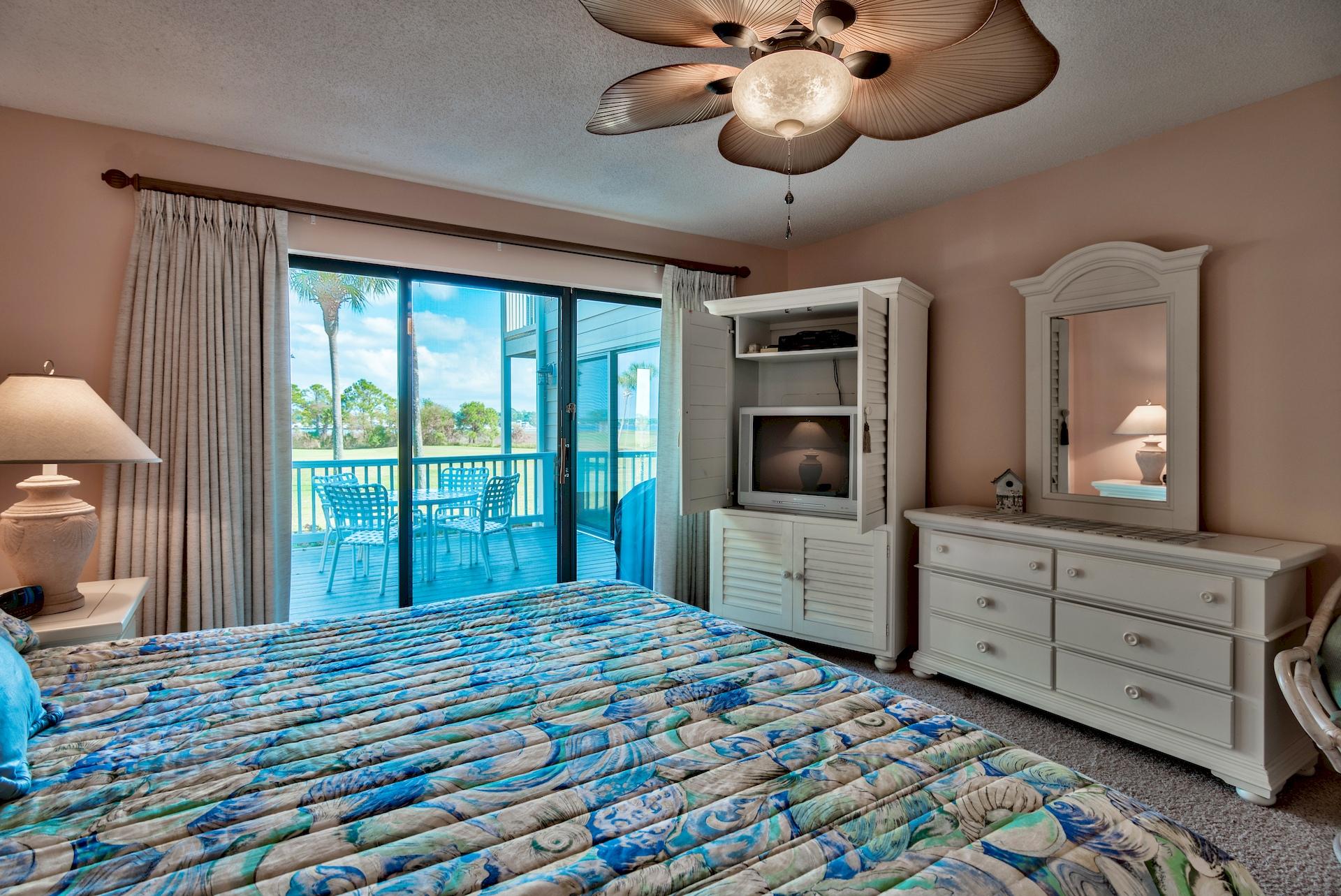 HARBOUR POINT CONDO - Residential
