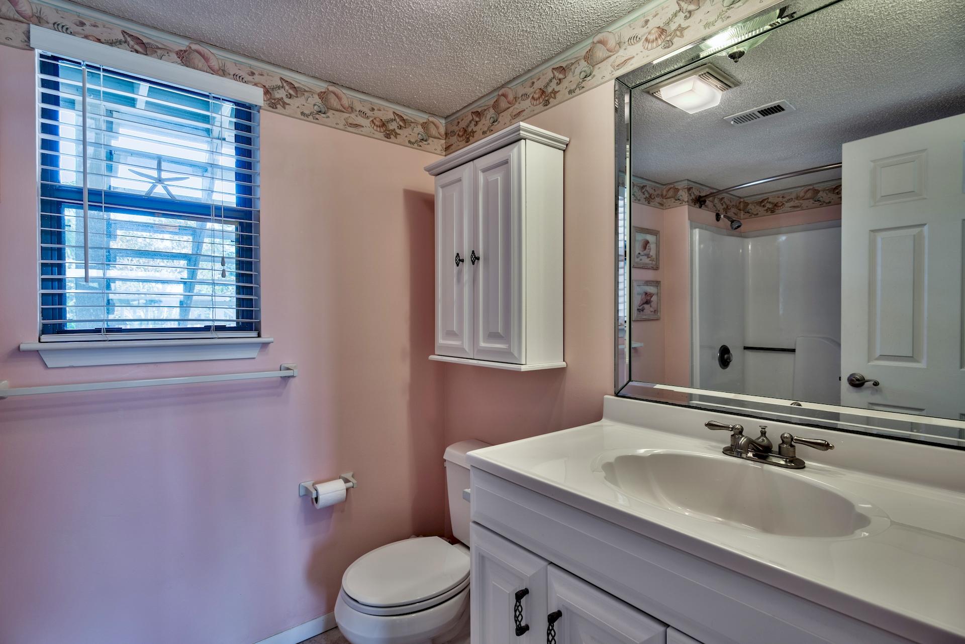 HARBOUR POINT CONDO - Residential